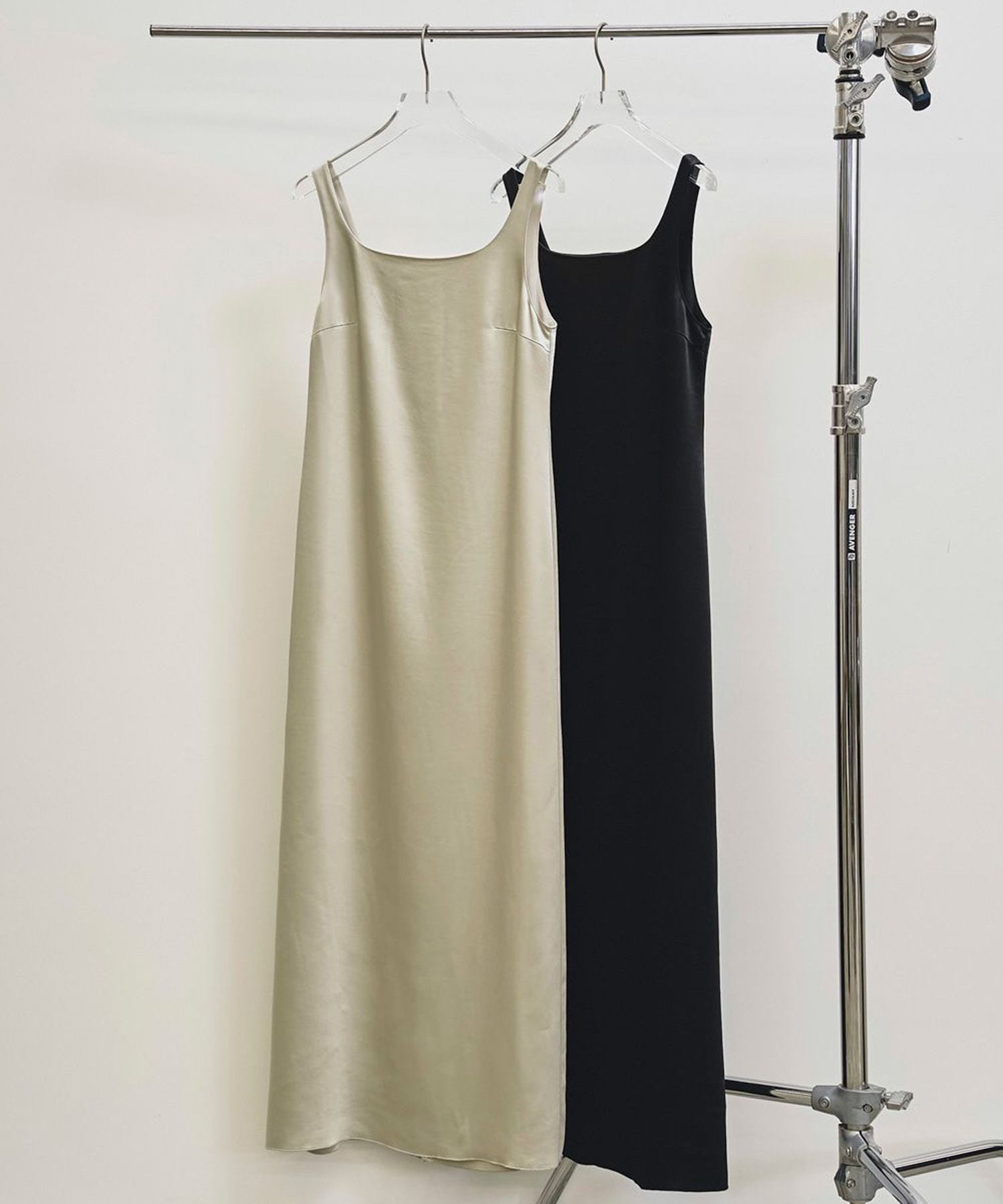 Squareneck Satin Dress(36 OFF WHITE): TODAYFUL: WOMENS