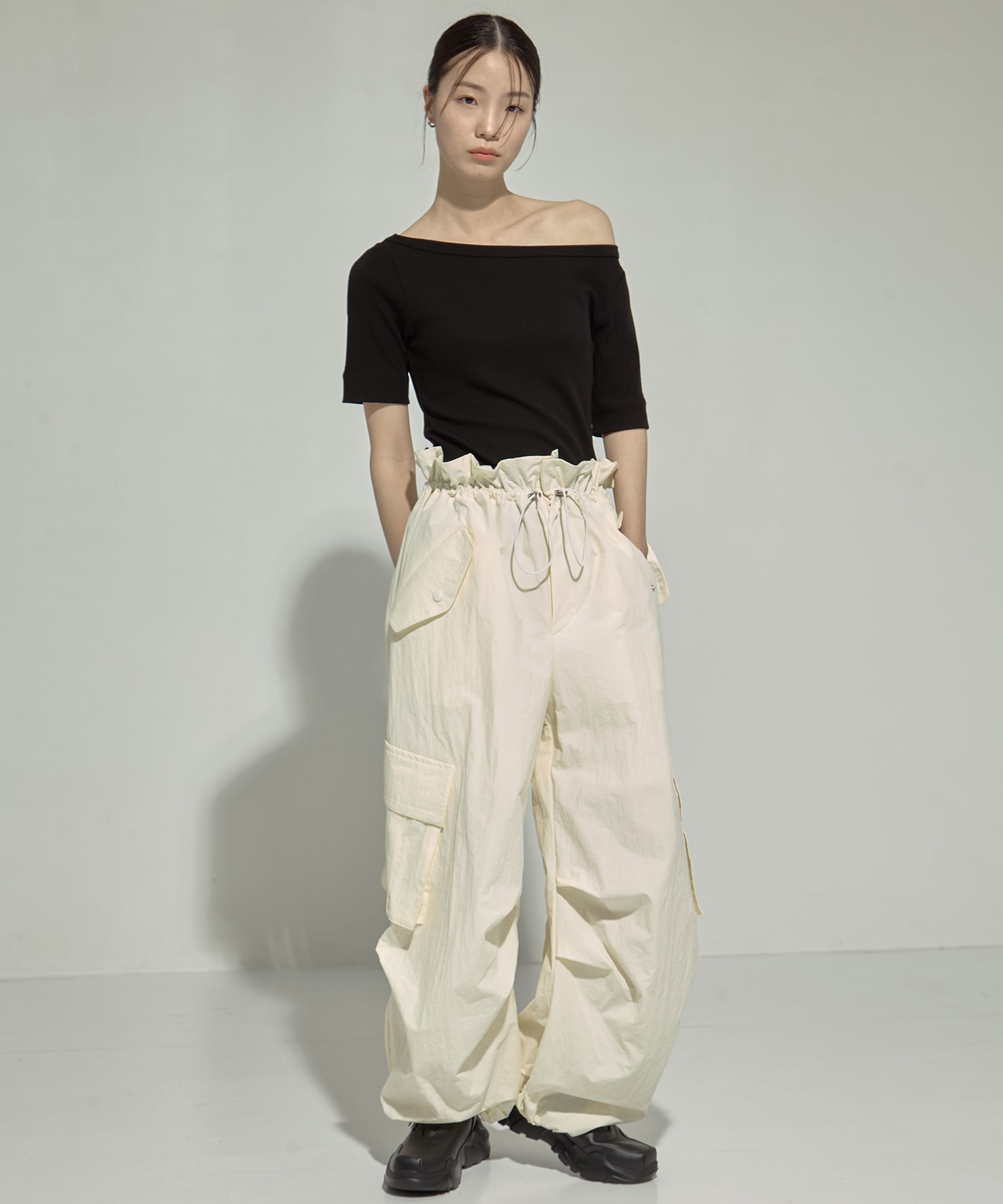Luxury Smooth Boat Neck Tee STUDIOUS