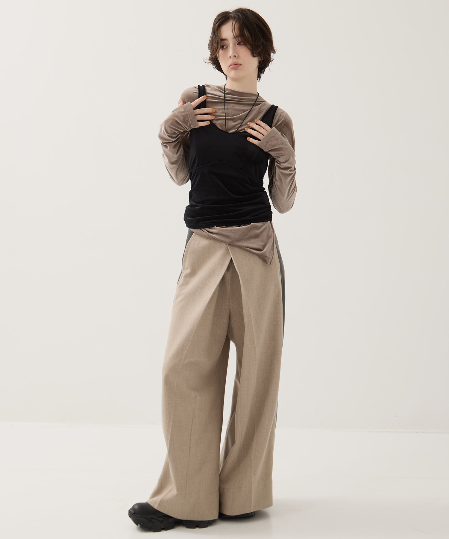 Velours Long Tee STUDIOUS