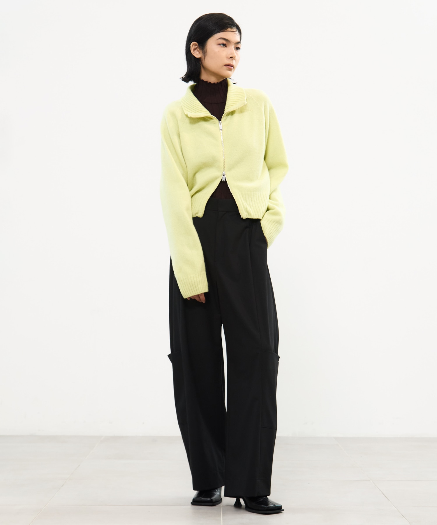 Soft Barrel Leg Cargo Trousers STUDIOUS