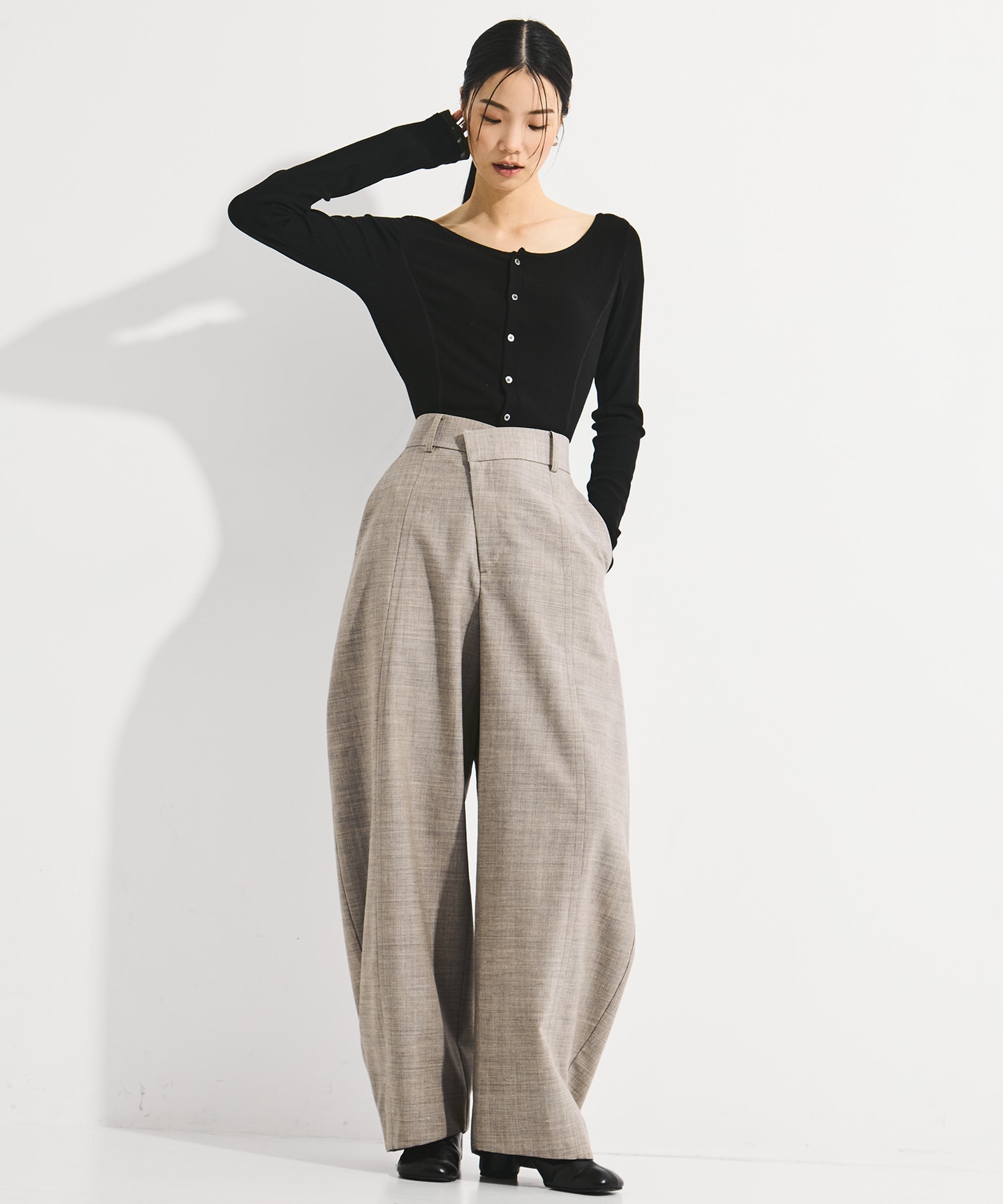 Wool Barrel Leg Trousers STUDIOUS