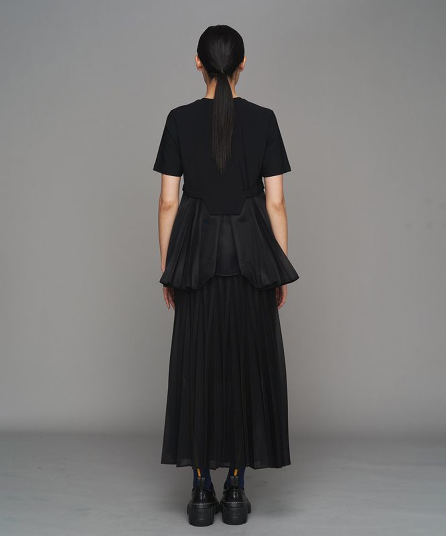 SHEER ORIGAMI PLEATS SK UN3D.