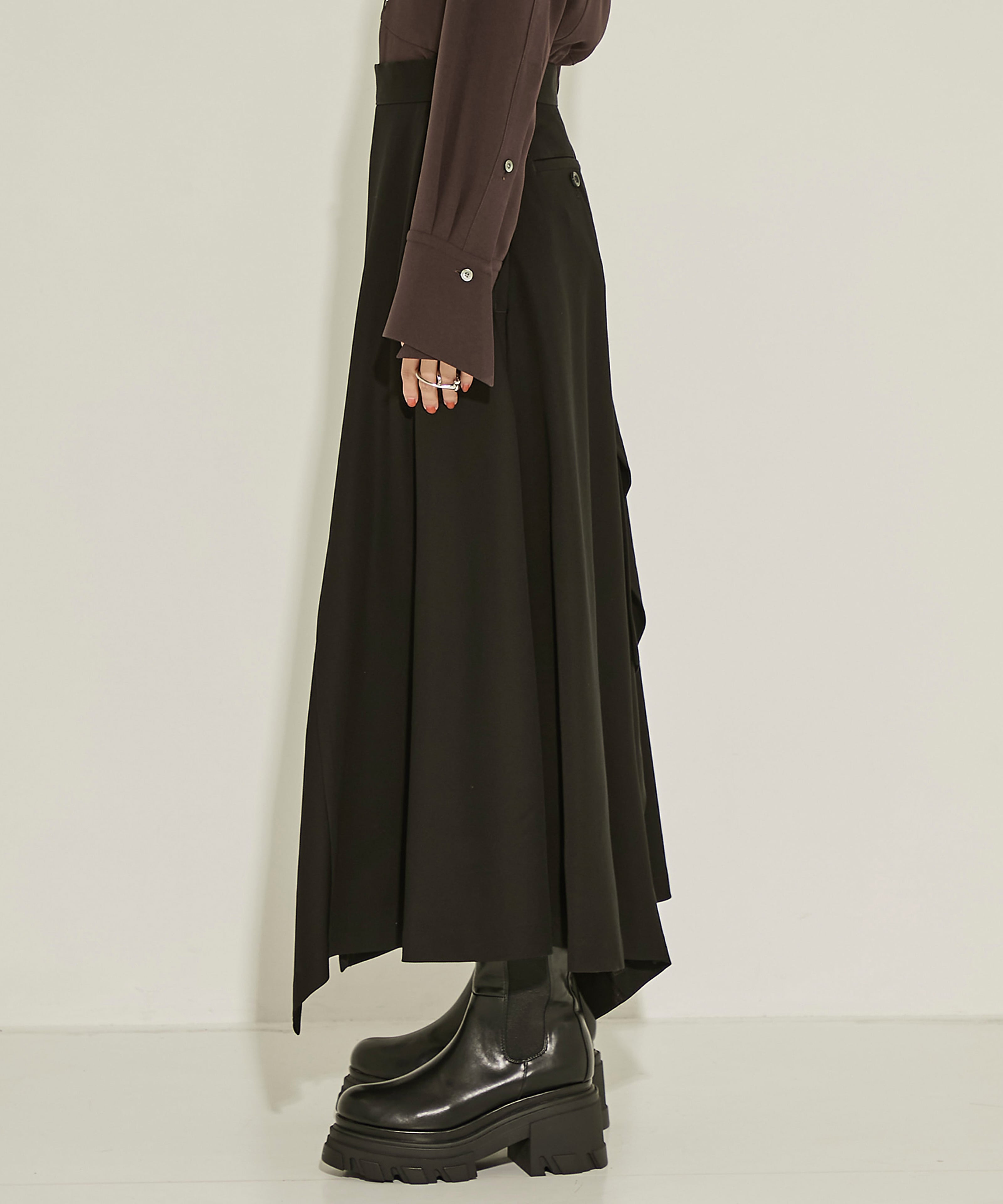 Random Hem Flare SKT UJOH