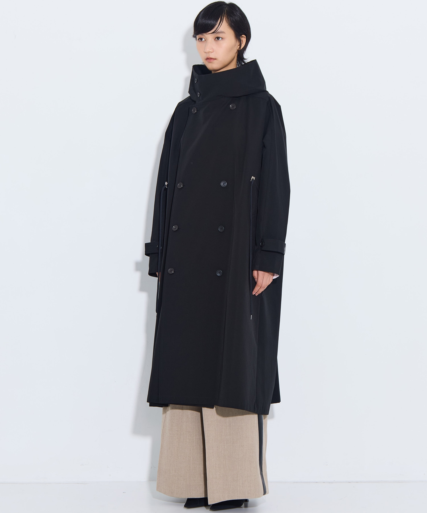 リサイクルシェルタフタ　トレンチコート VACHEMENT