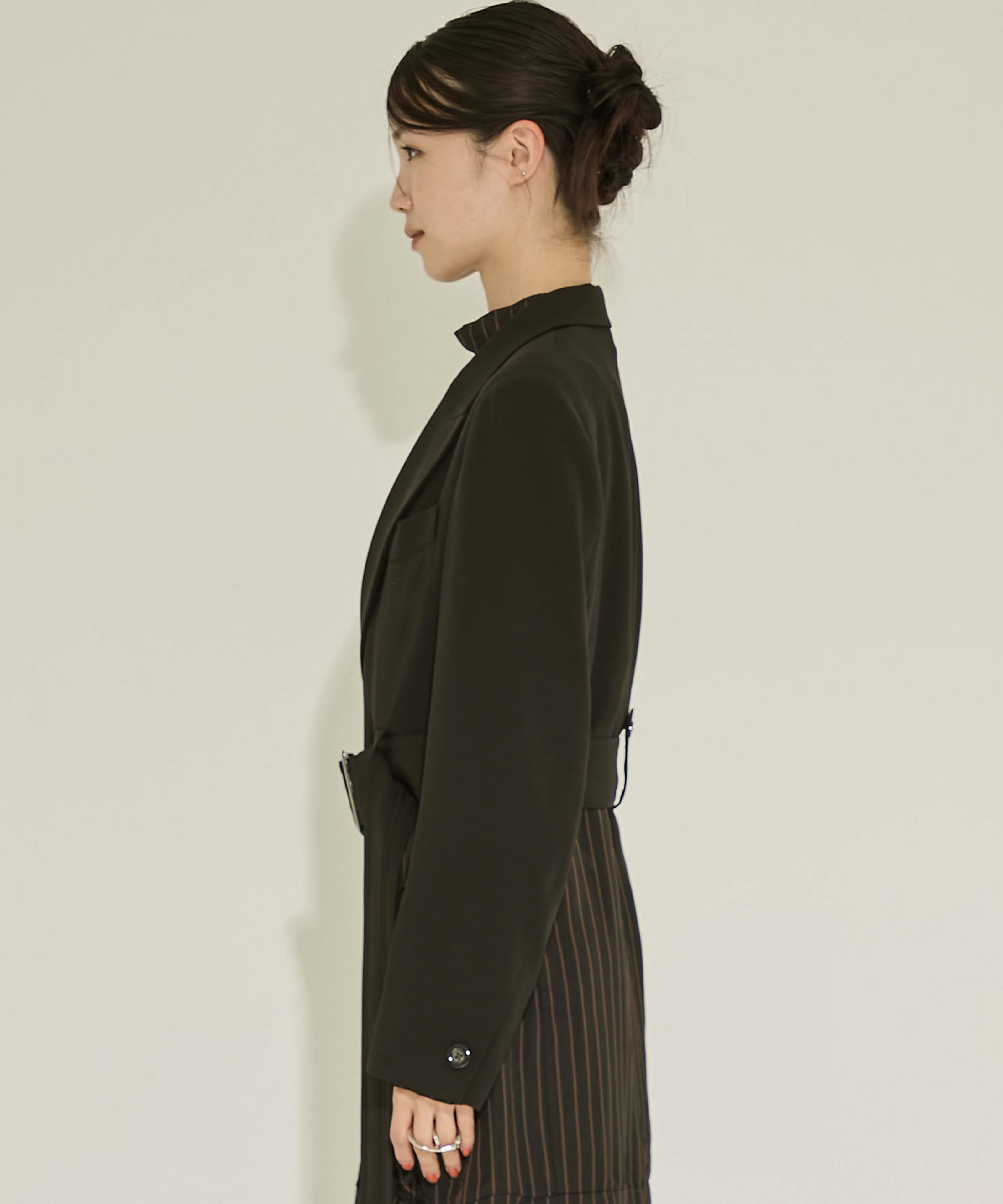 Cropped Belt JKT UJOH