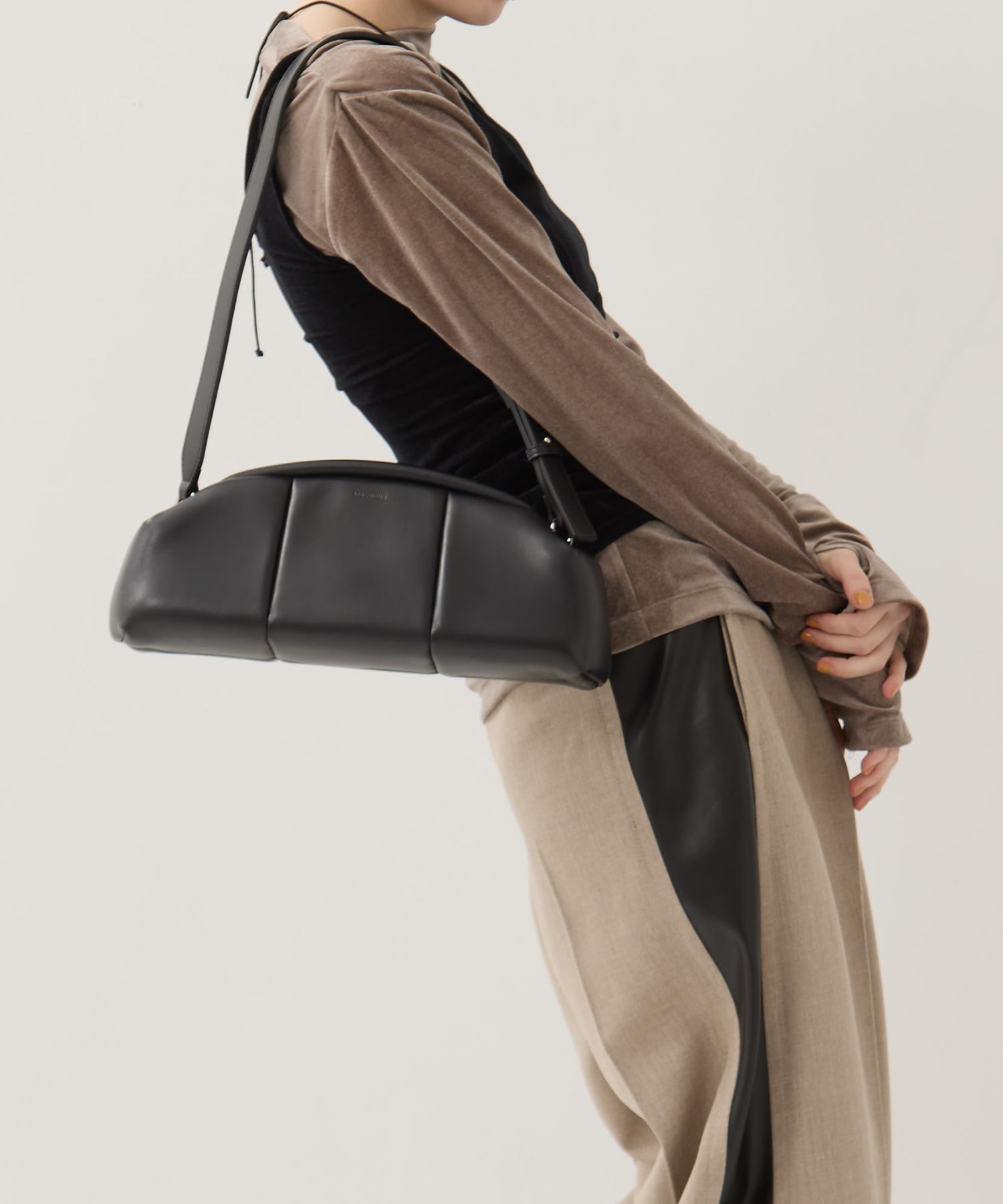 PUFF CLASP CLUTCH ADD CULUMN