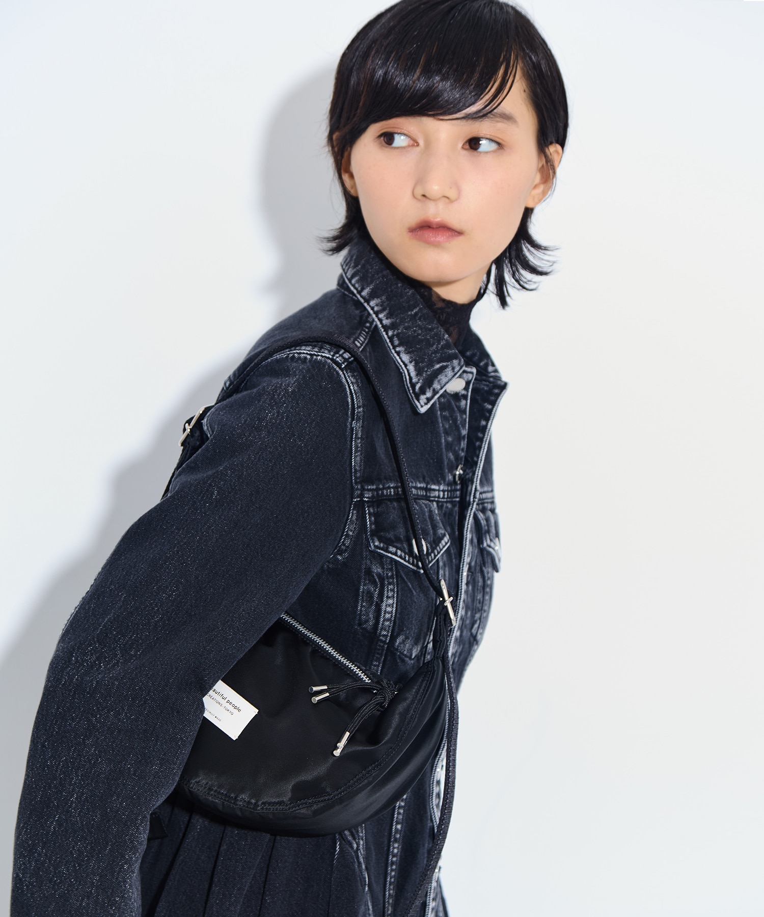 別注nylon moon shoulder bag beautiful people