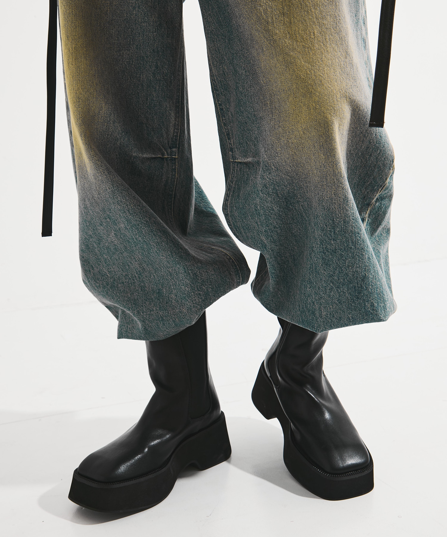 Square Toe Boots STUDIOUS