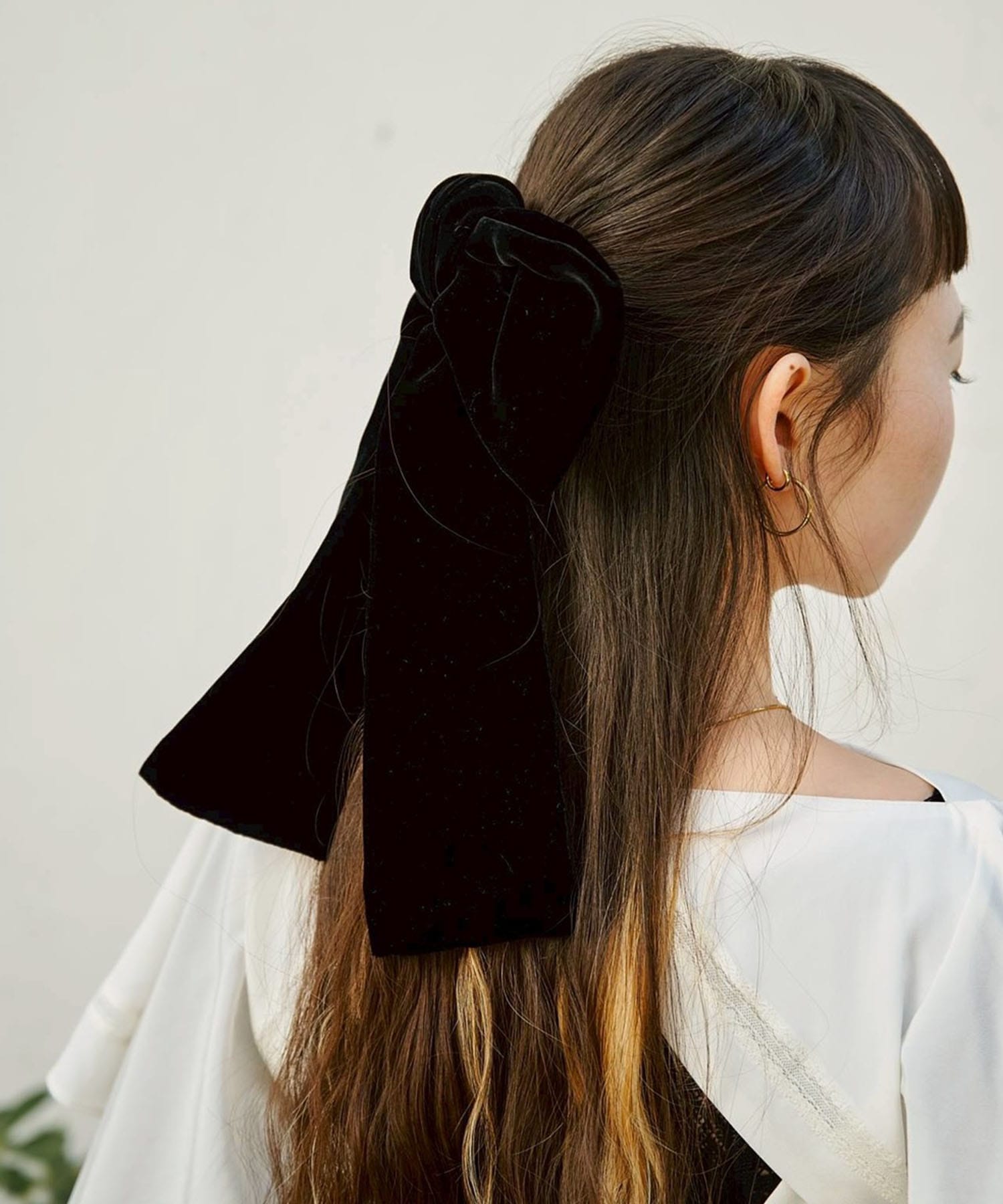 VELVET BOW HAIR CLIP(FREE BLACK): FETICO: WOMENS｜ STUDIOUS ONLINE