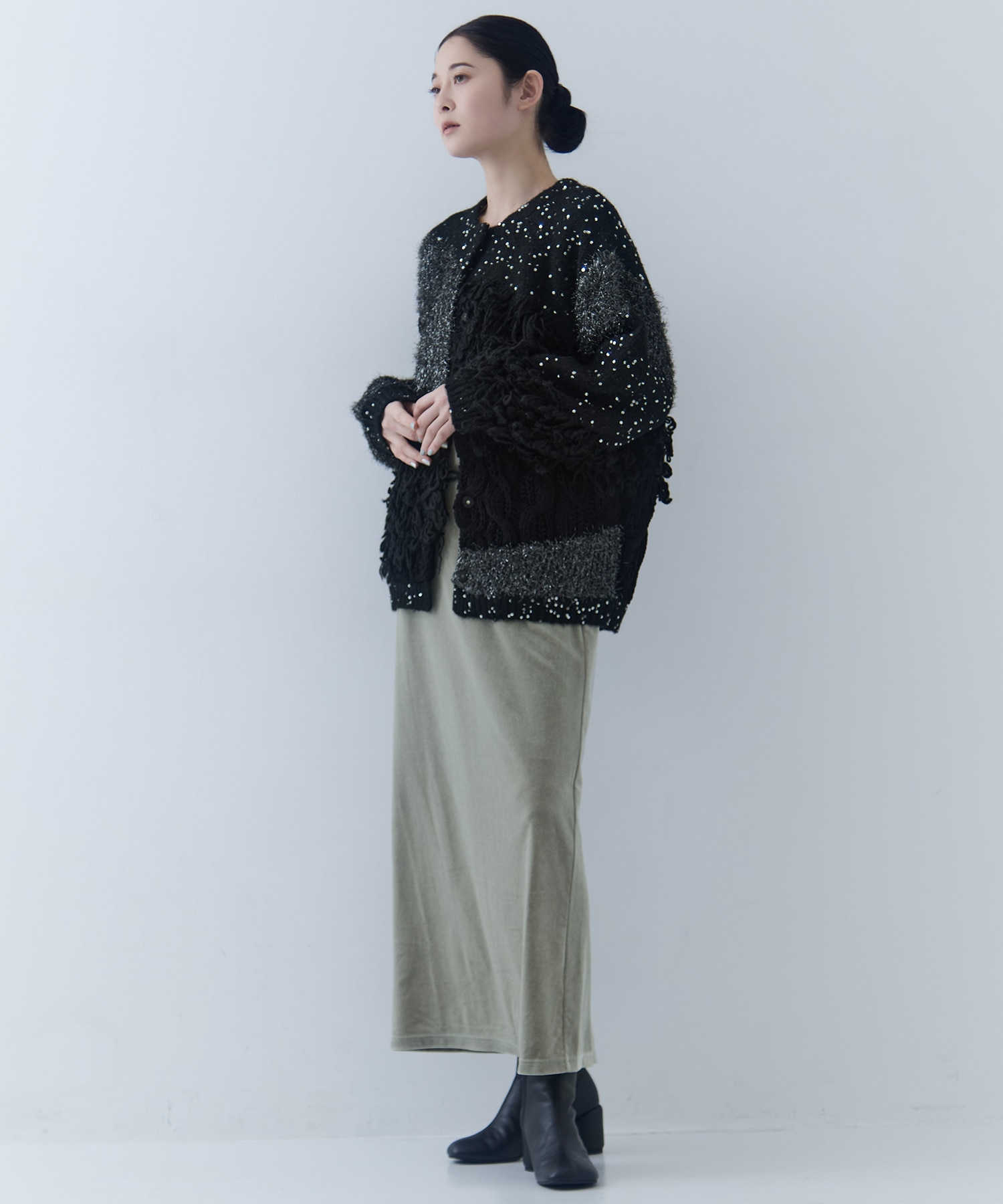 UND OFF SHOULDER VELOUR CARDIGAN SET DRESS AMERI