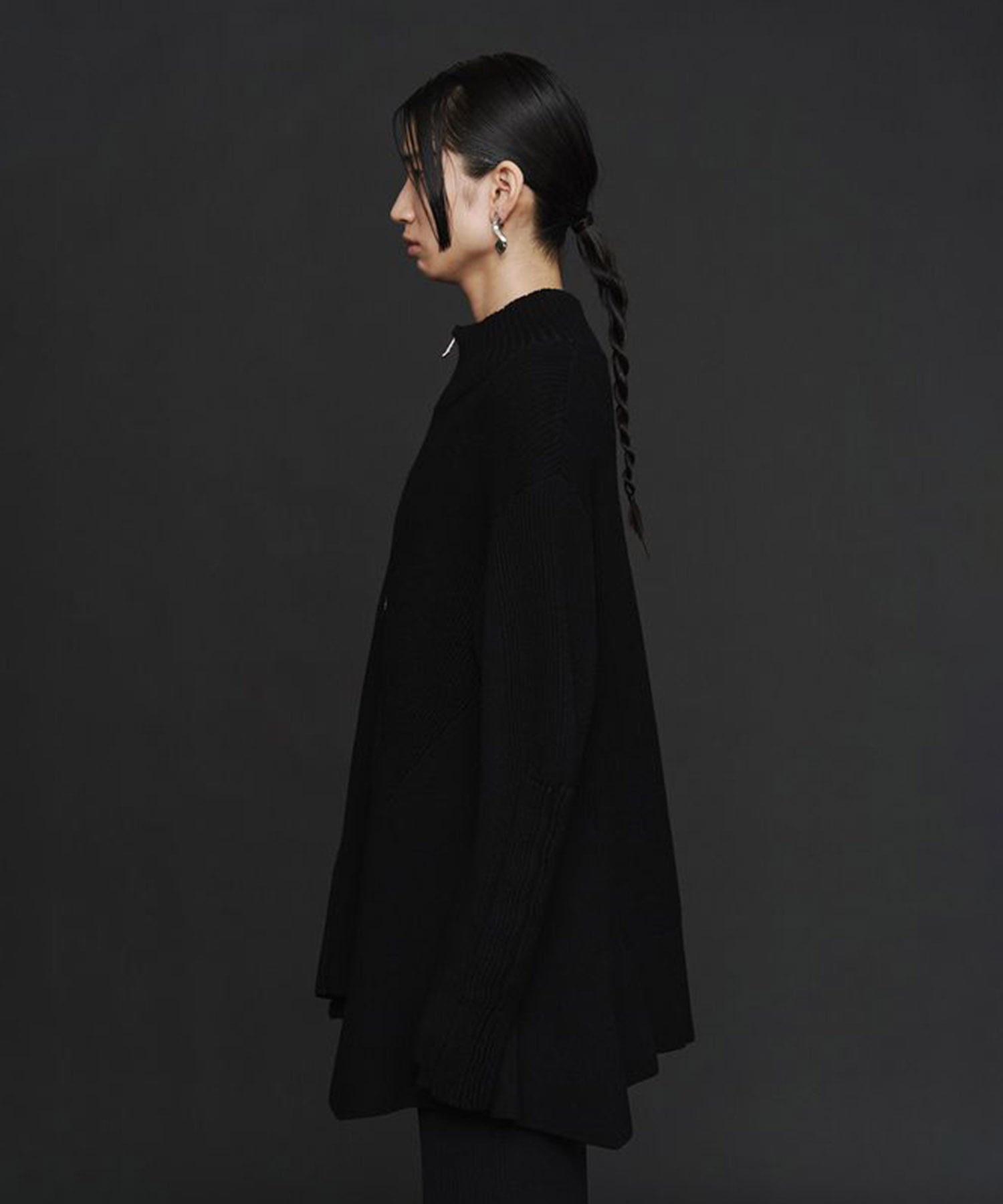 PIN TUCK HALF ZIP TOP UN3D.