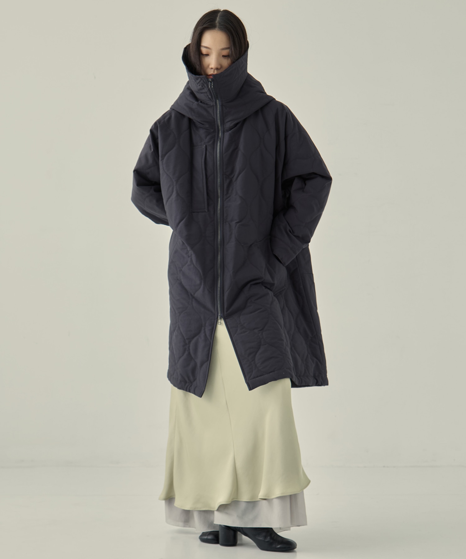 リサイクル60/40クロスキルティングフーディー VACHEMENT