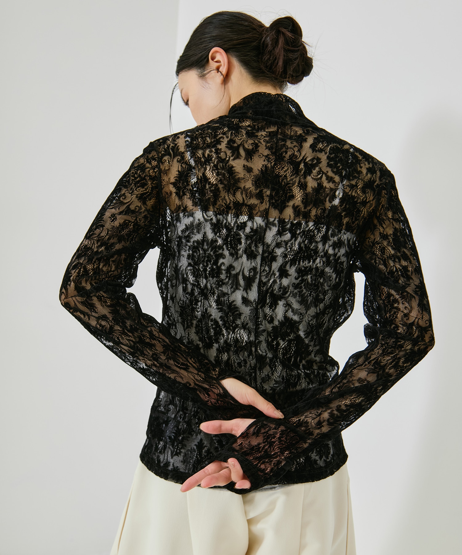 Stretch Flocky Lace Top STUDIOUS