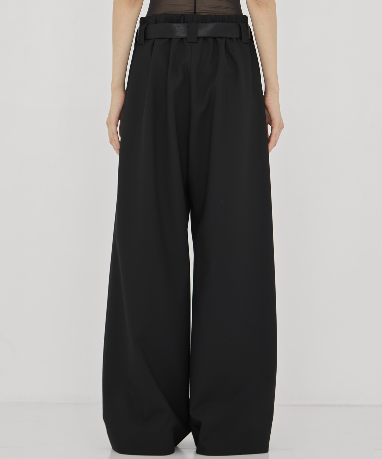 Belted Stretch Trousers STUDIOUS