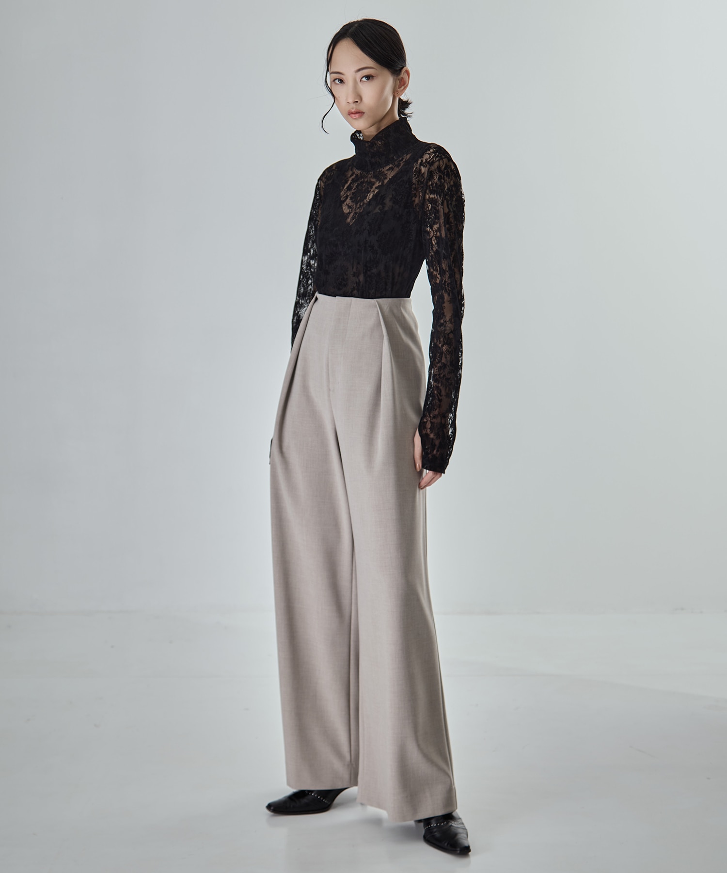 Belted Stretch Trousers STUDIOUS