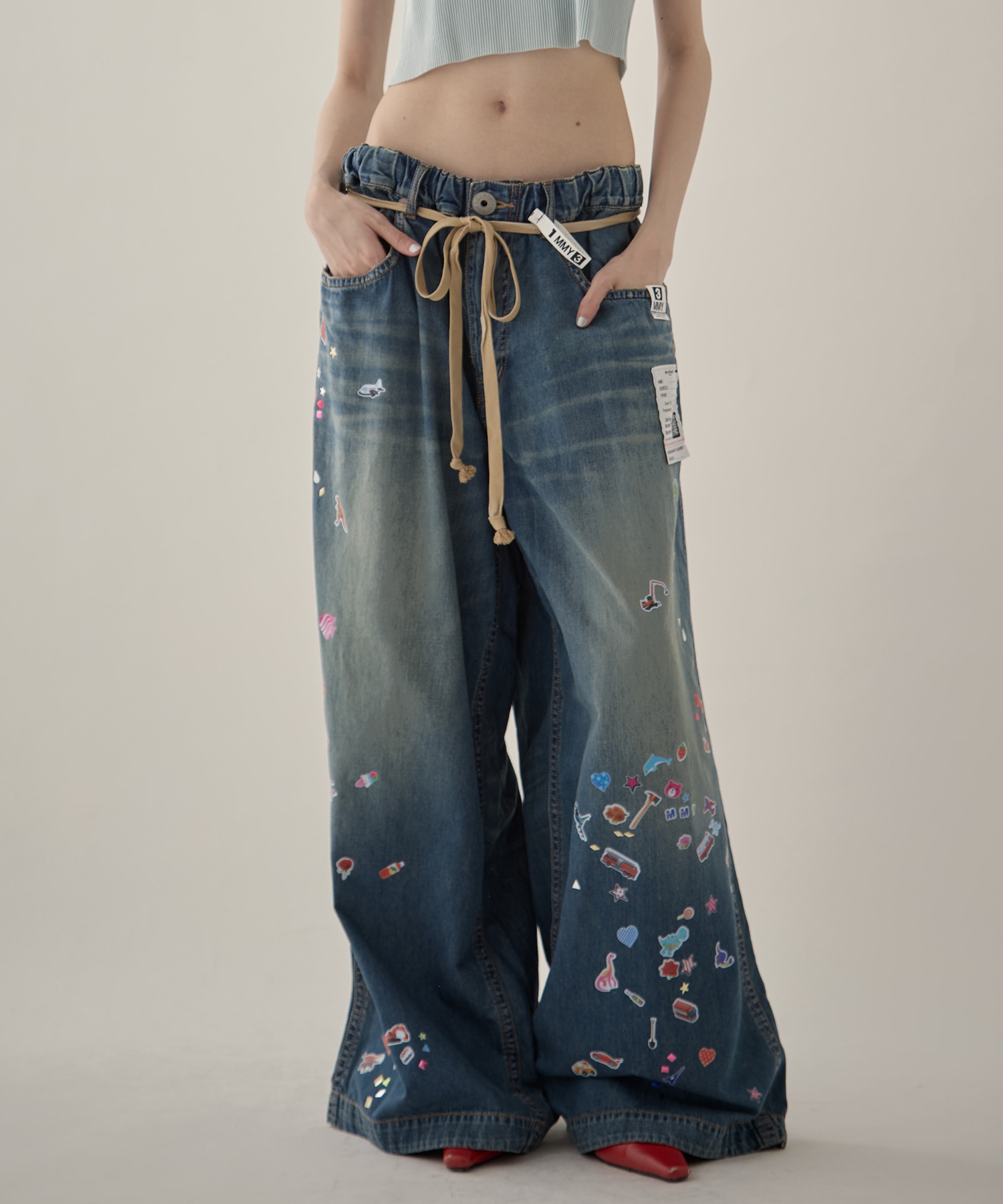 DENIM HUGE DETAIL PANTS w KIDS STICKER Maison MIHARA YASUHIRO