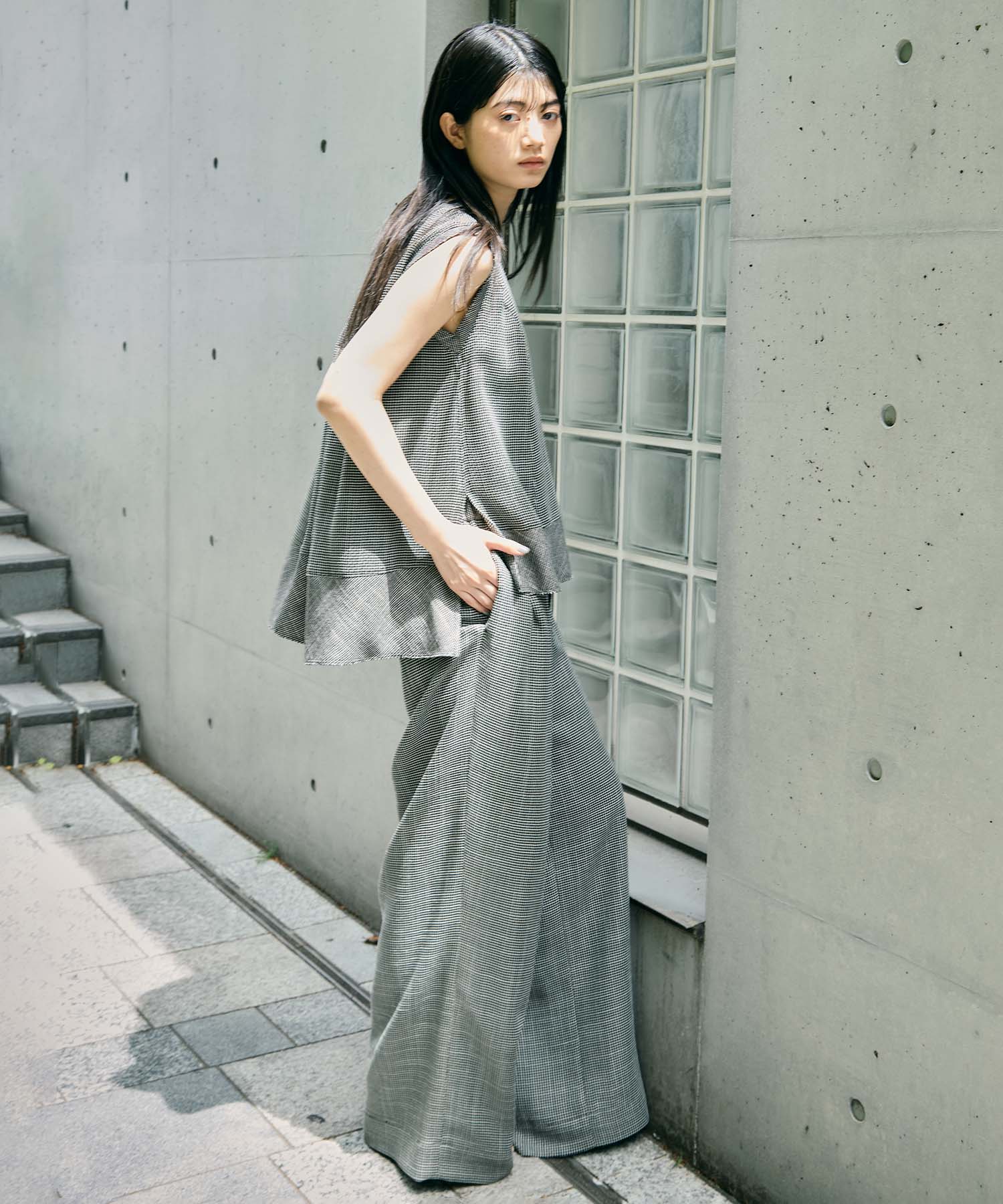 Sleeveless Washable Mesh Blouse 