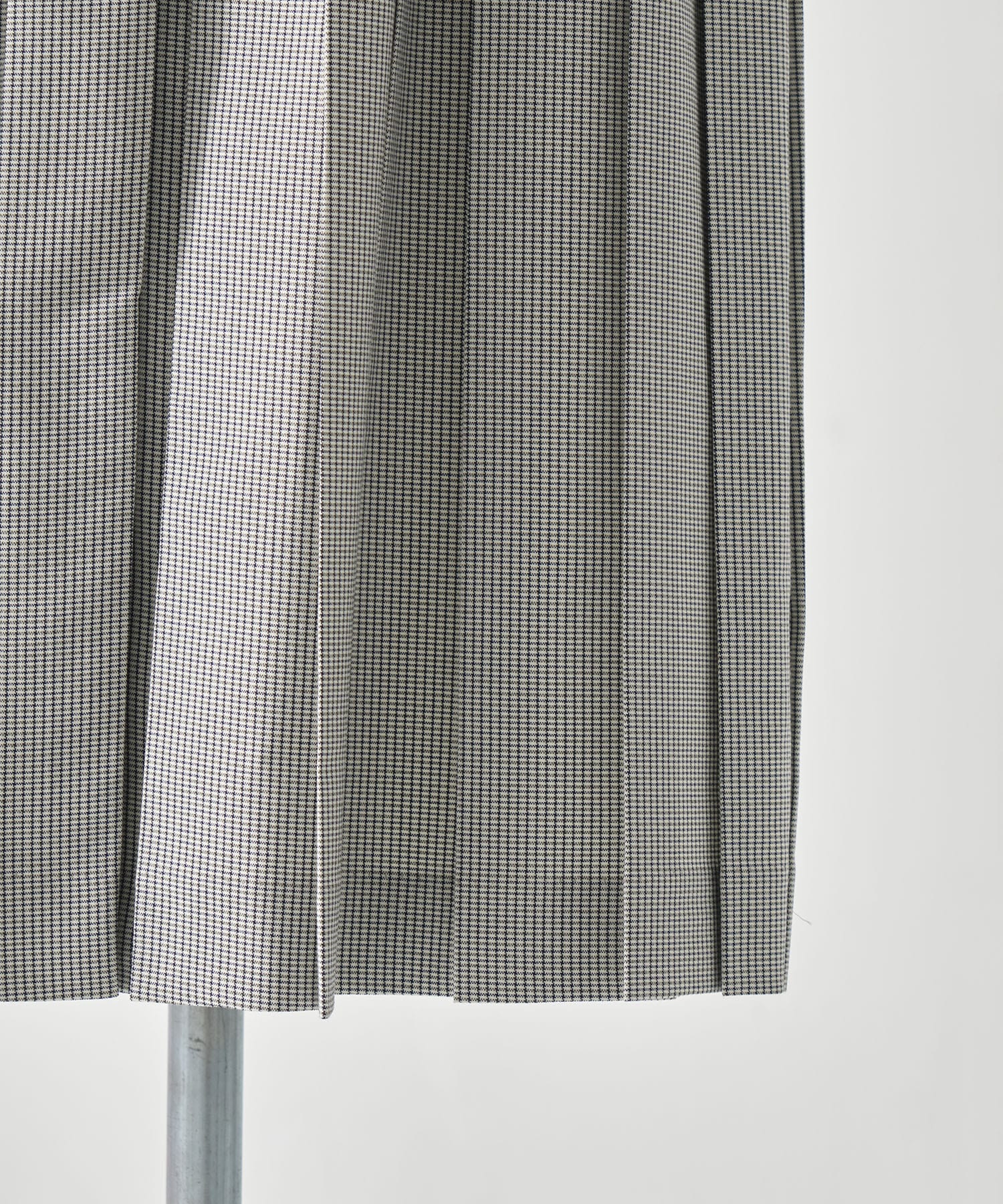 PLEATED SKIRT DOCKING SUIT DRESS AMERI
