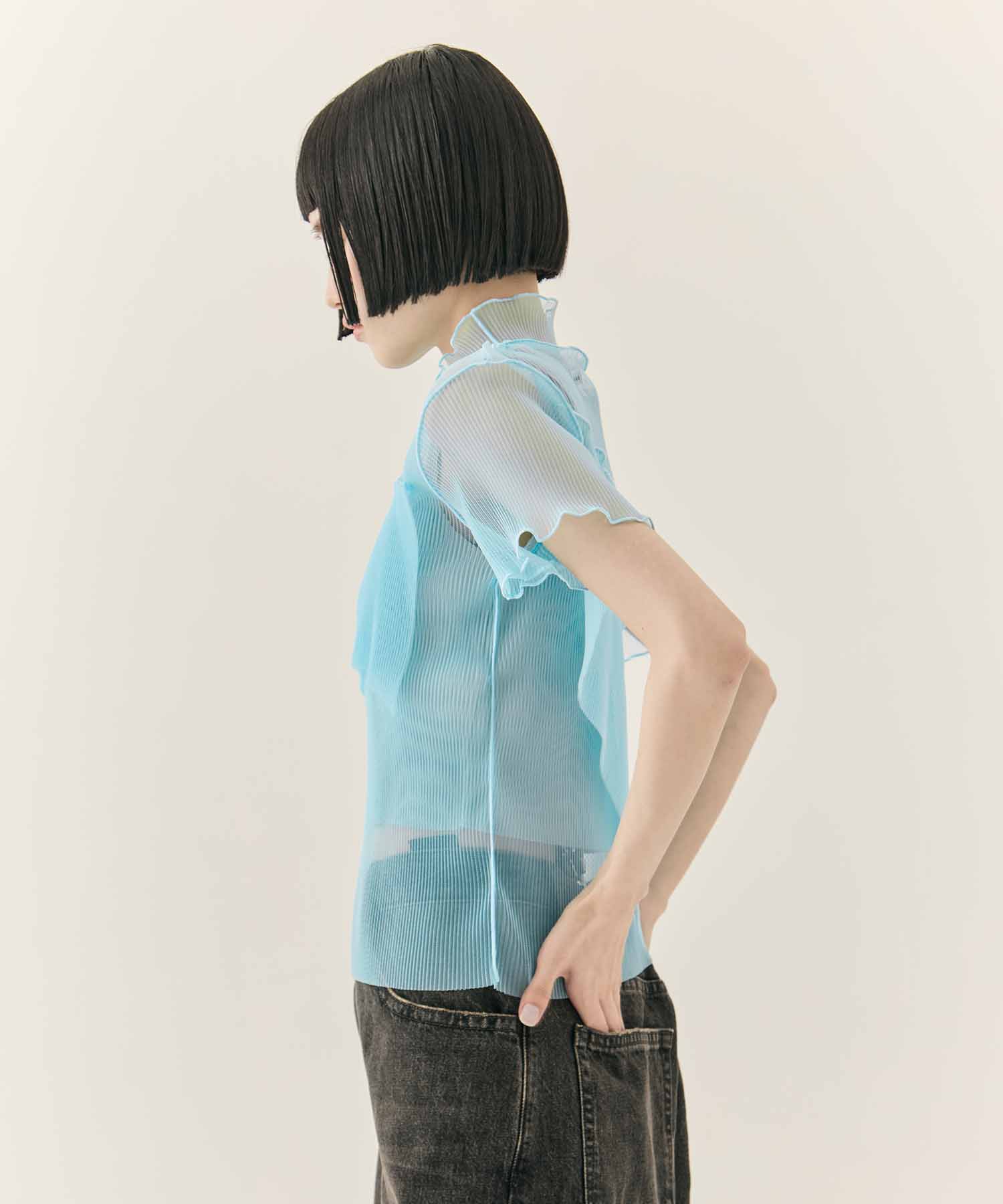 GHOST TODO TOP SHORTSLEEVE HIGHNECK +INNER kotohayokozawa