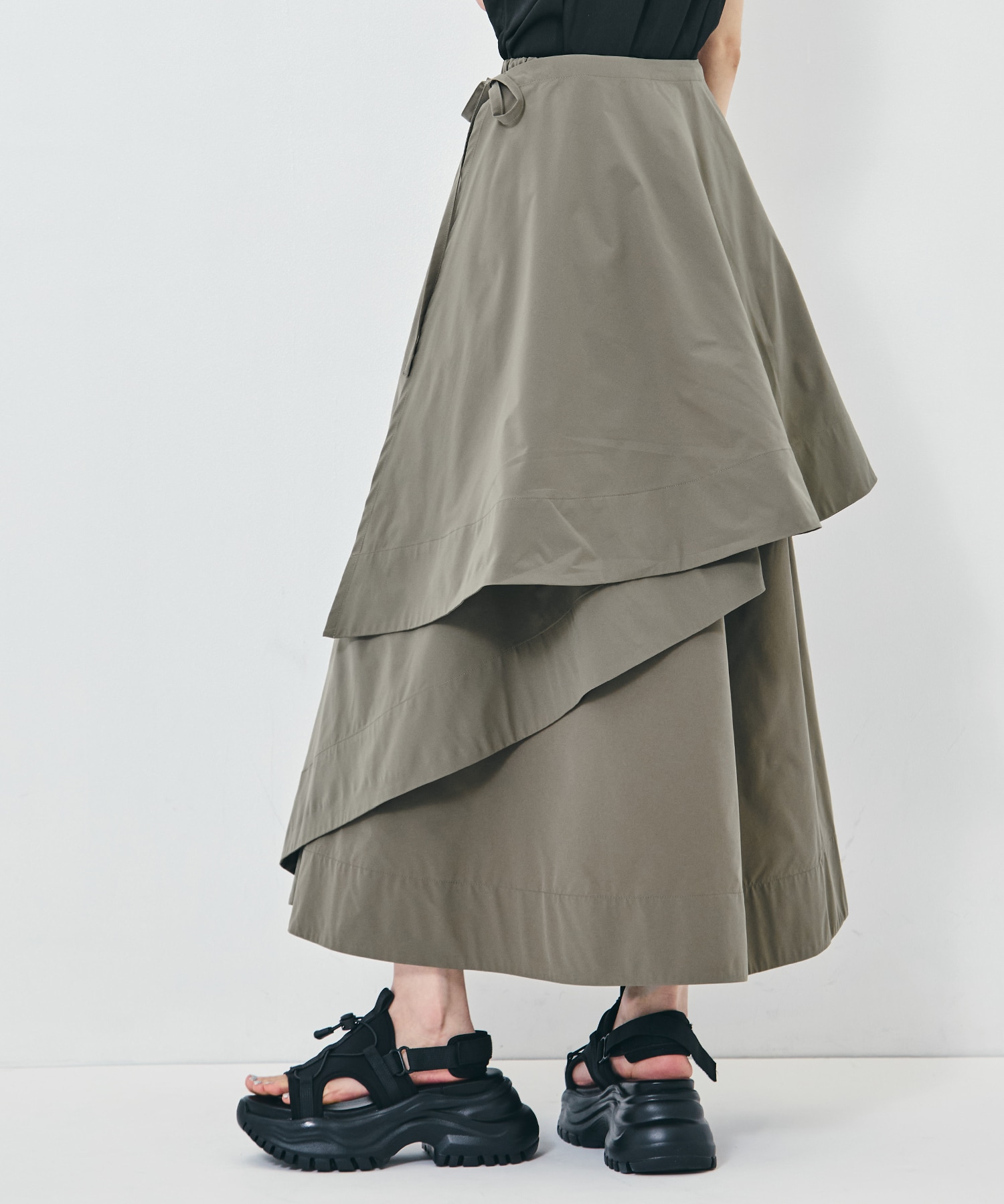 Asymmetry Wrap Layer Skirt STUDIOUS