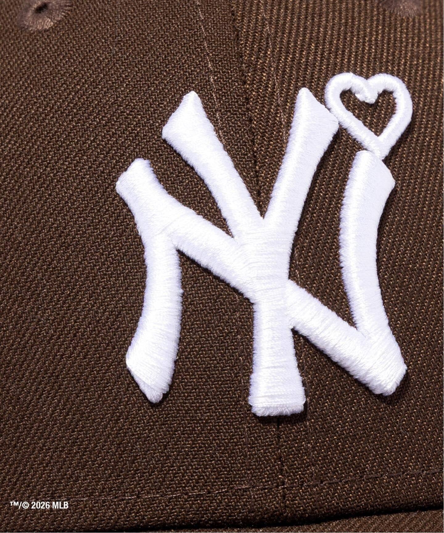 x Newera Yankees CapBRN BASICKS