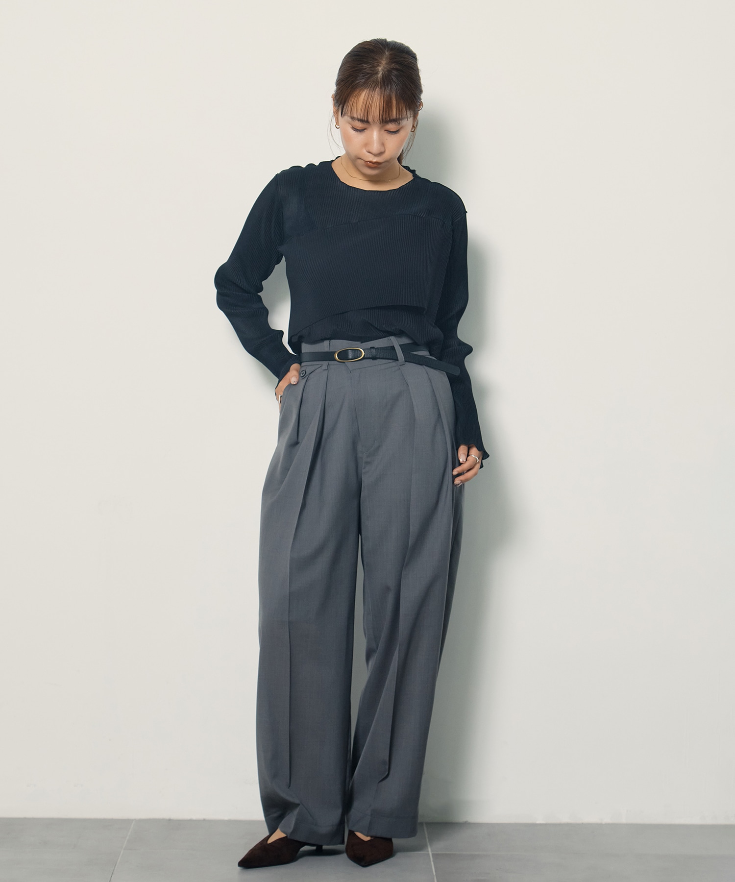 Double Tucked Trousers STUDIOUS