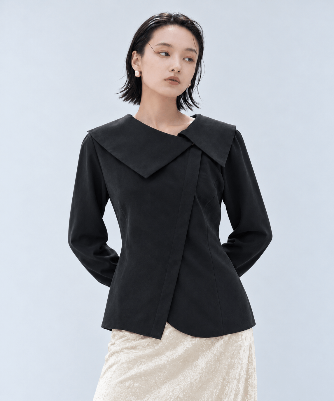 Fibril Scarf-Neck Blouse STUDIOUS