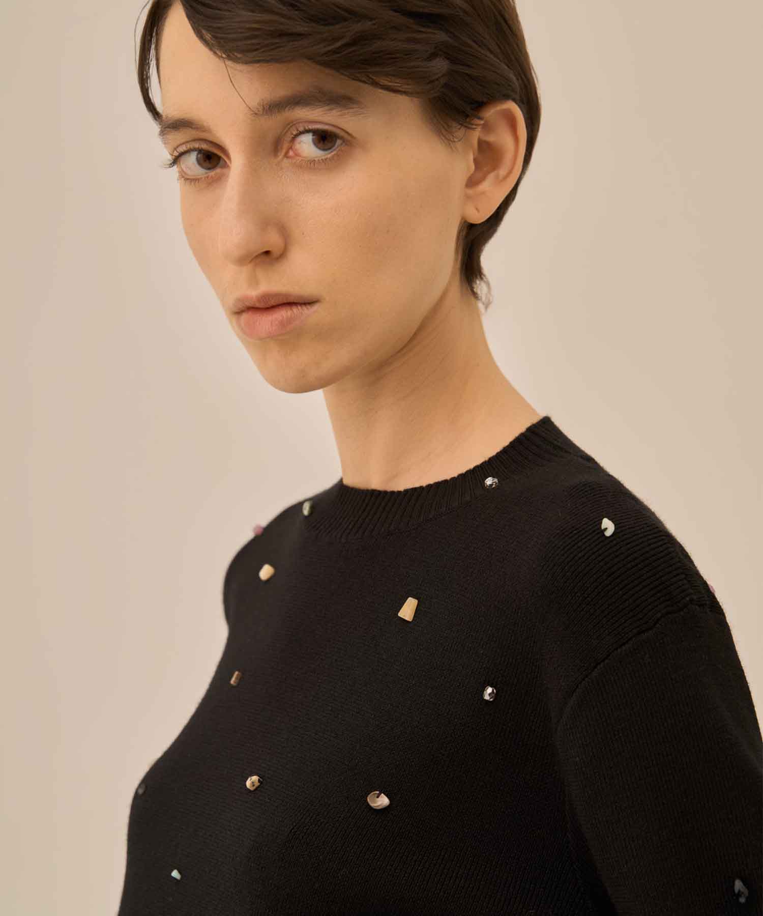 Aila glass beads& ores knit pullover AKIRANAKA