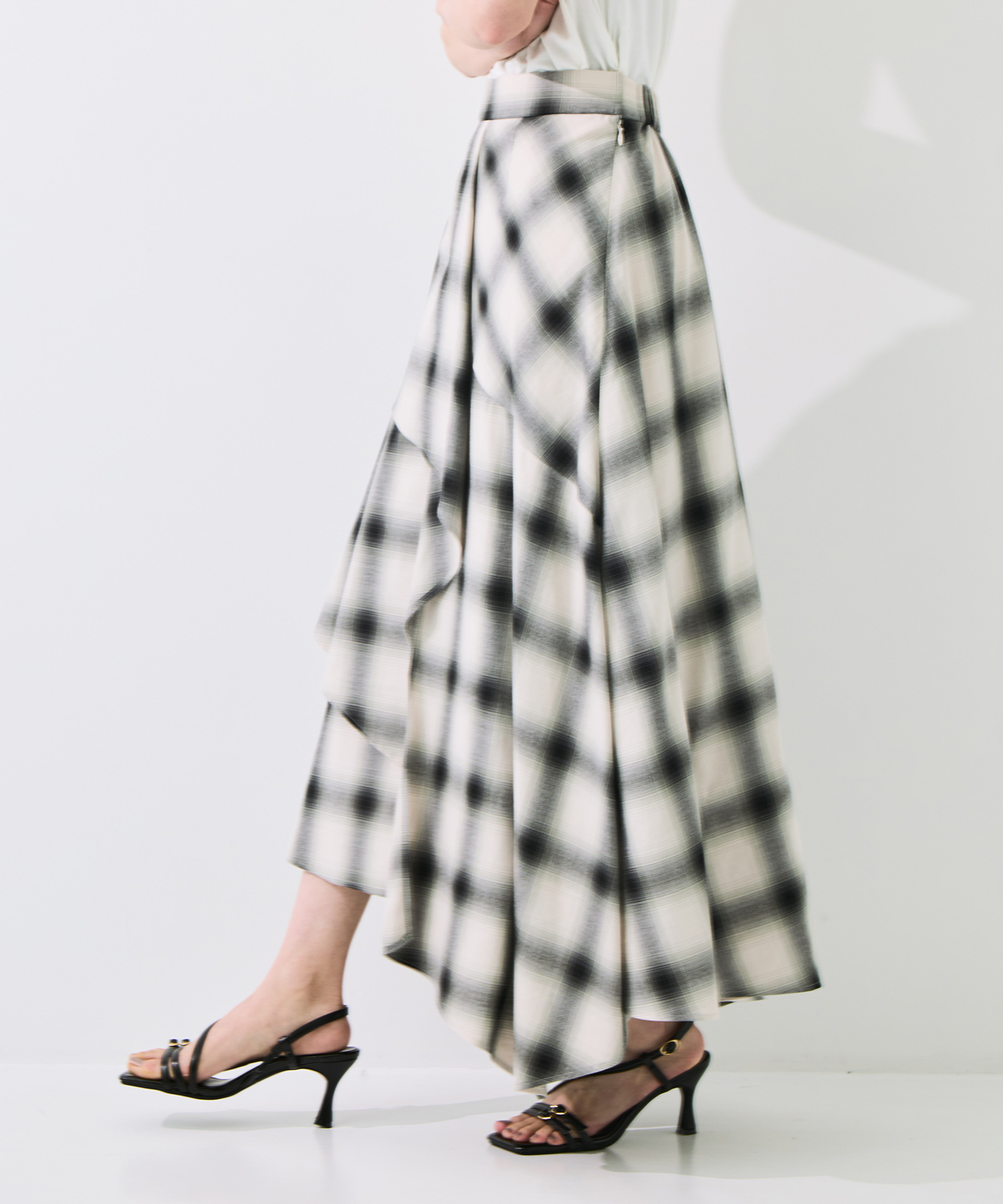 Layered Flare Skirt STUDIOUS