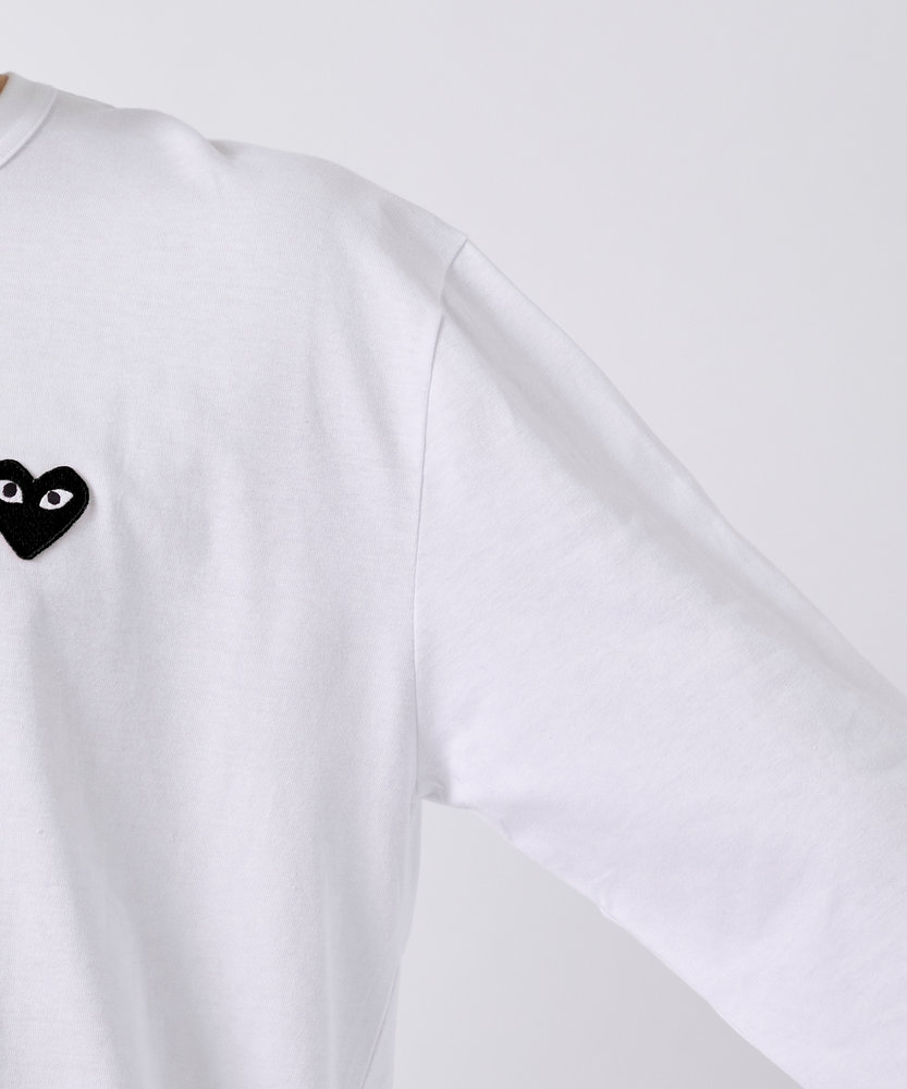 AX-T120-051 L/S T-SHIRT BLACK EMBLEMBLACK HEART PLAY COMME des GARCONS