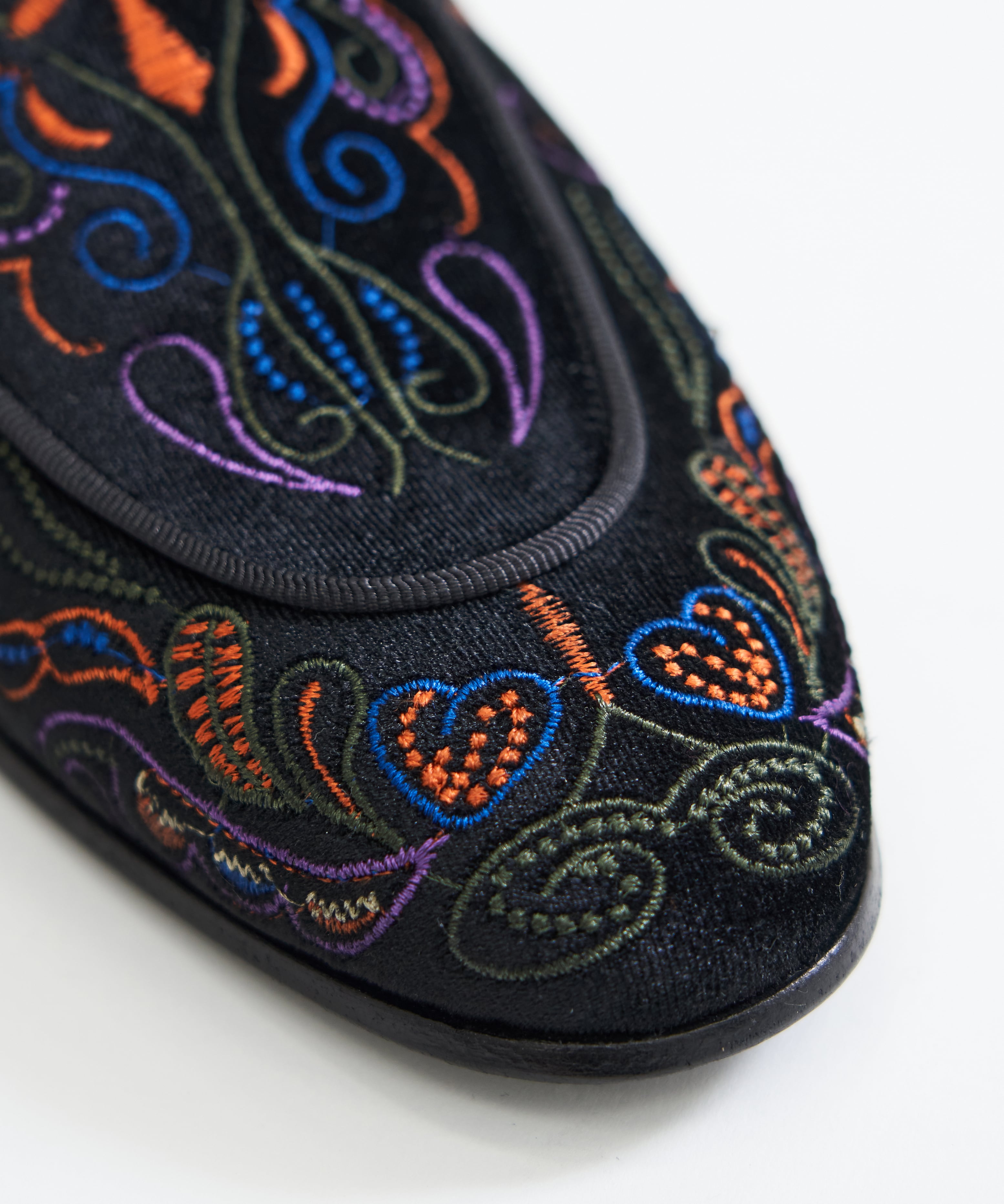 Velvet Mule - Papillon Embroidery