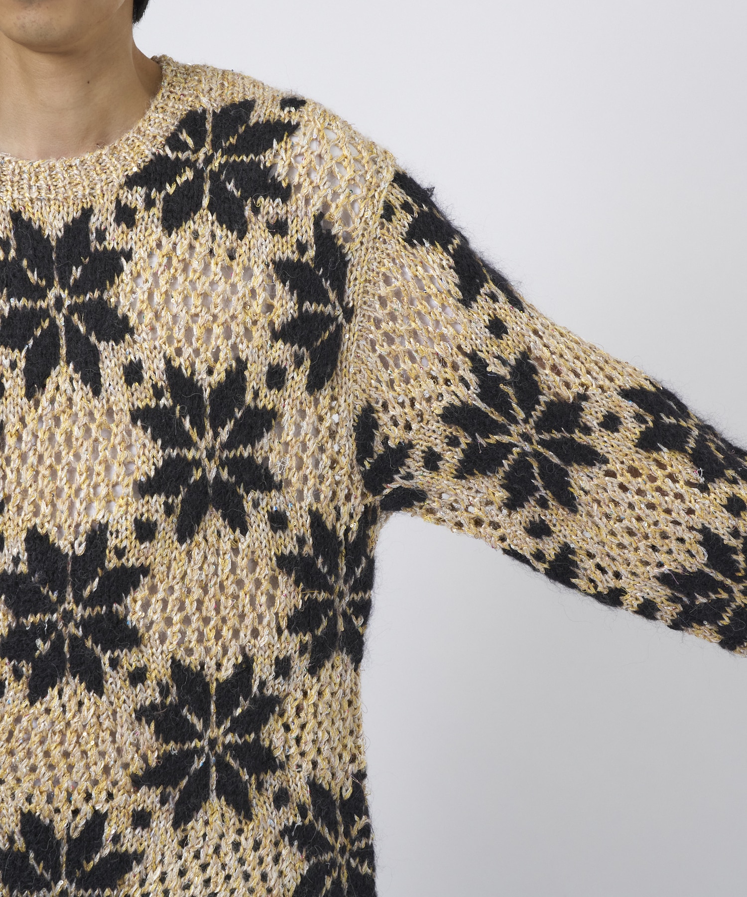 Snow Pattern Crew Neck Knit BED J.W. FORD