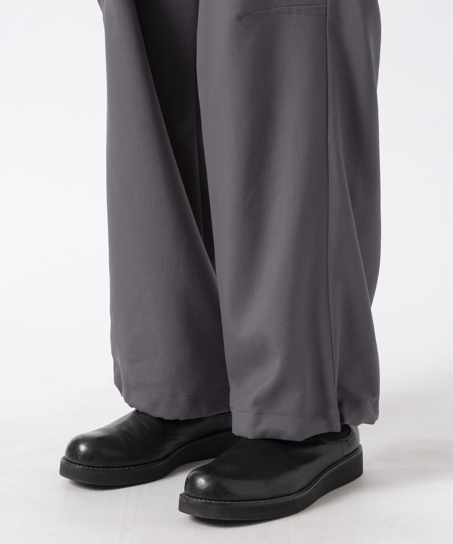 Water-repellent Wool Cargo Trousers MATSUFUJI