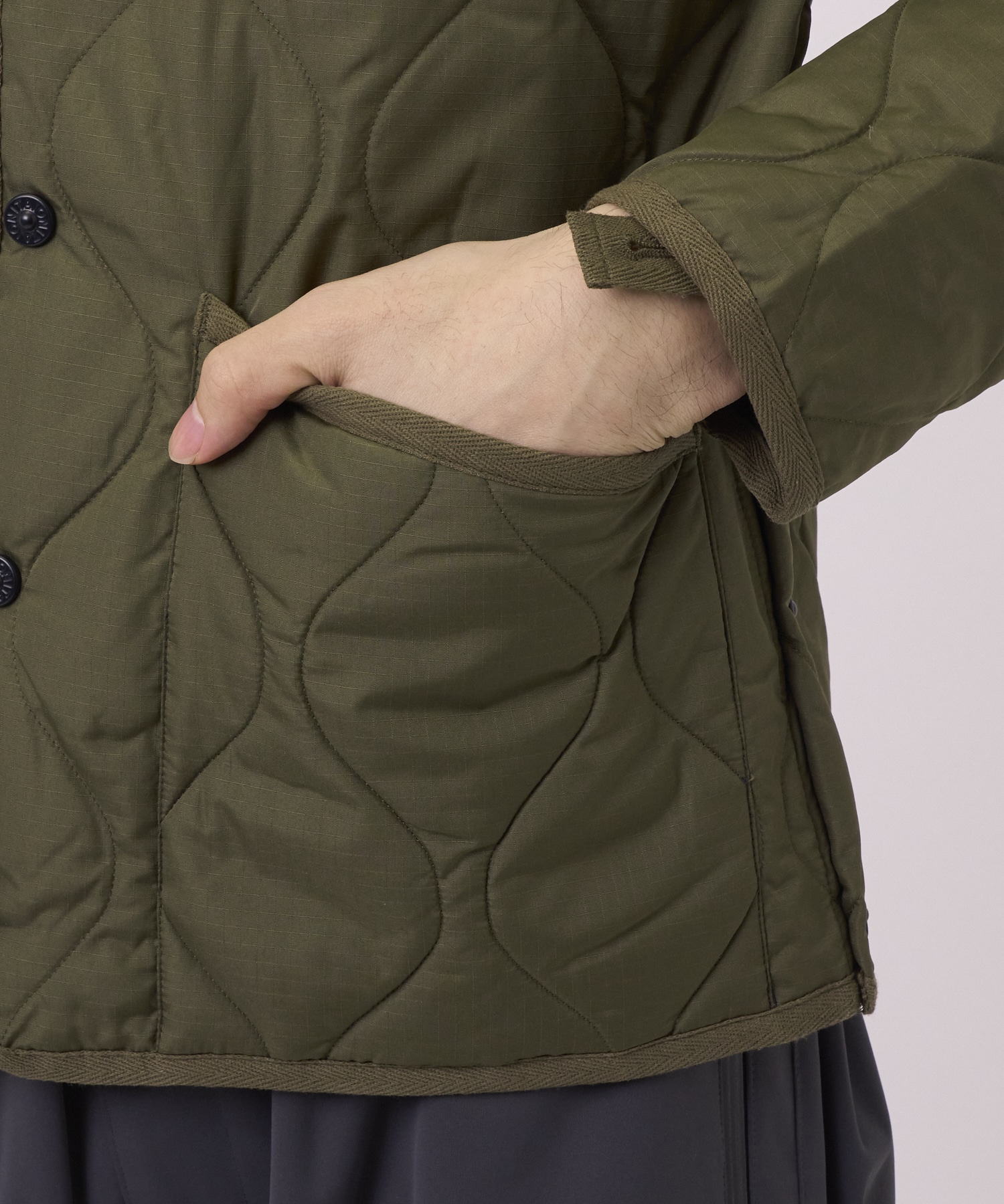 MILITARY CREW NECK DOWN JKT TAION/TAION EXTRA