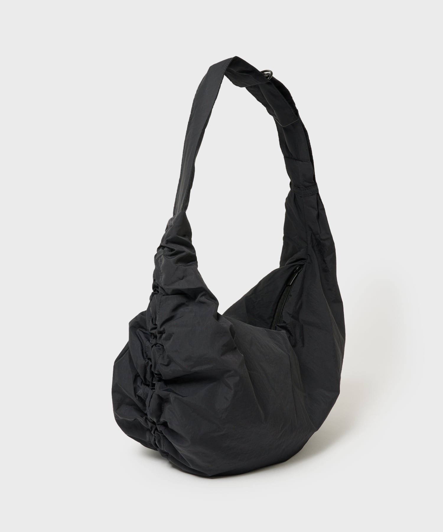 AIR NYLON SHOULDER BAG STUDIOUS