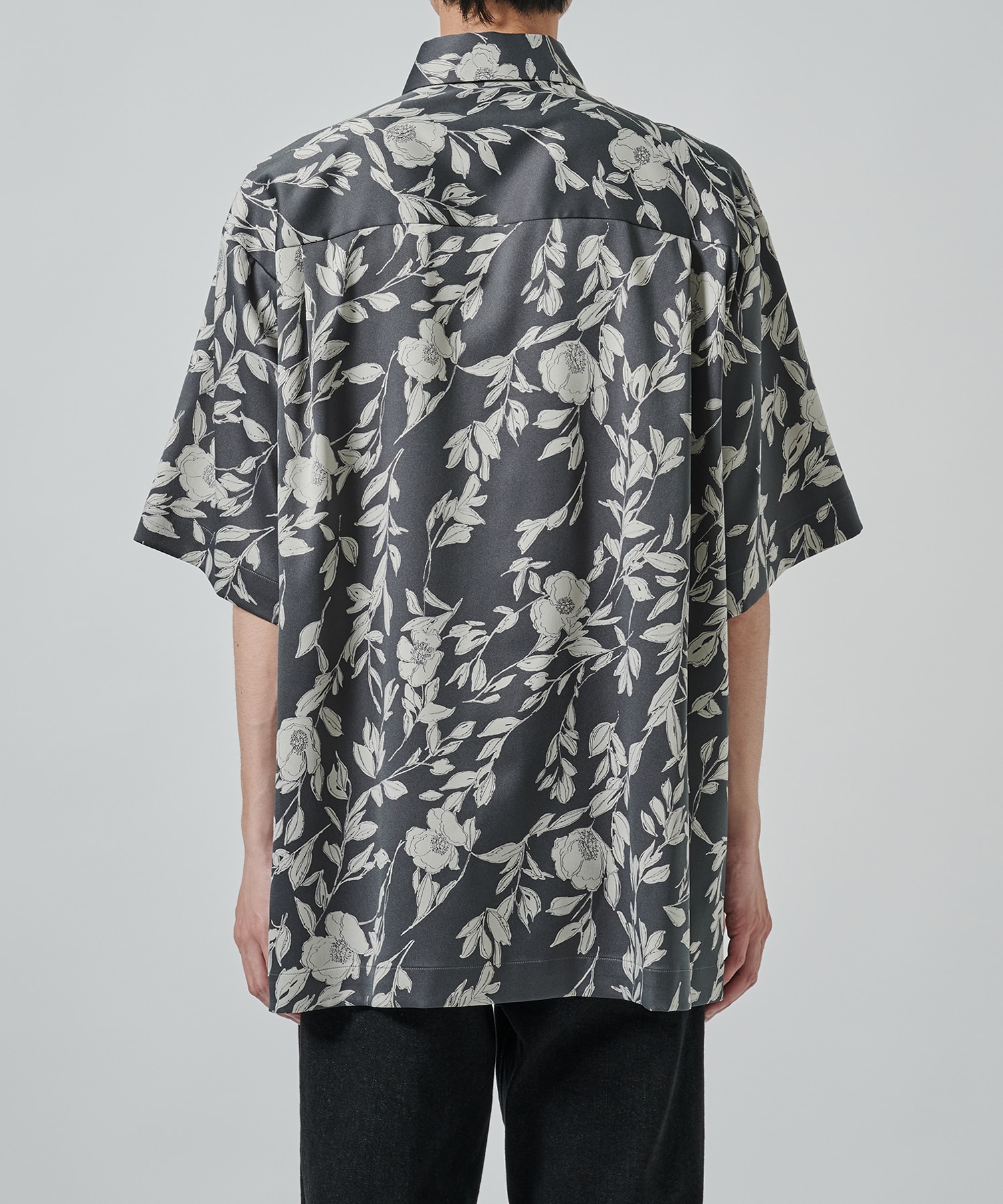 ASSORTED PATTERN SHIRTS S.S STUDIOUS