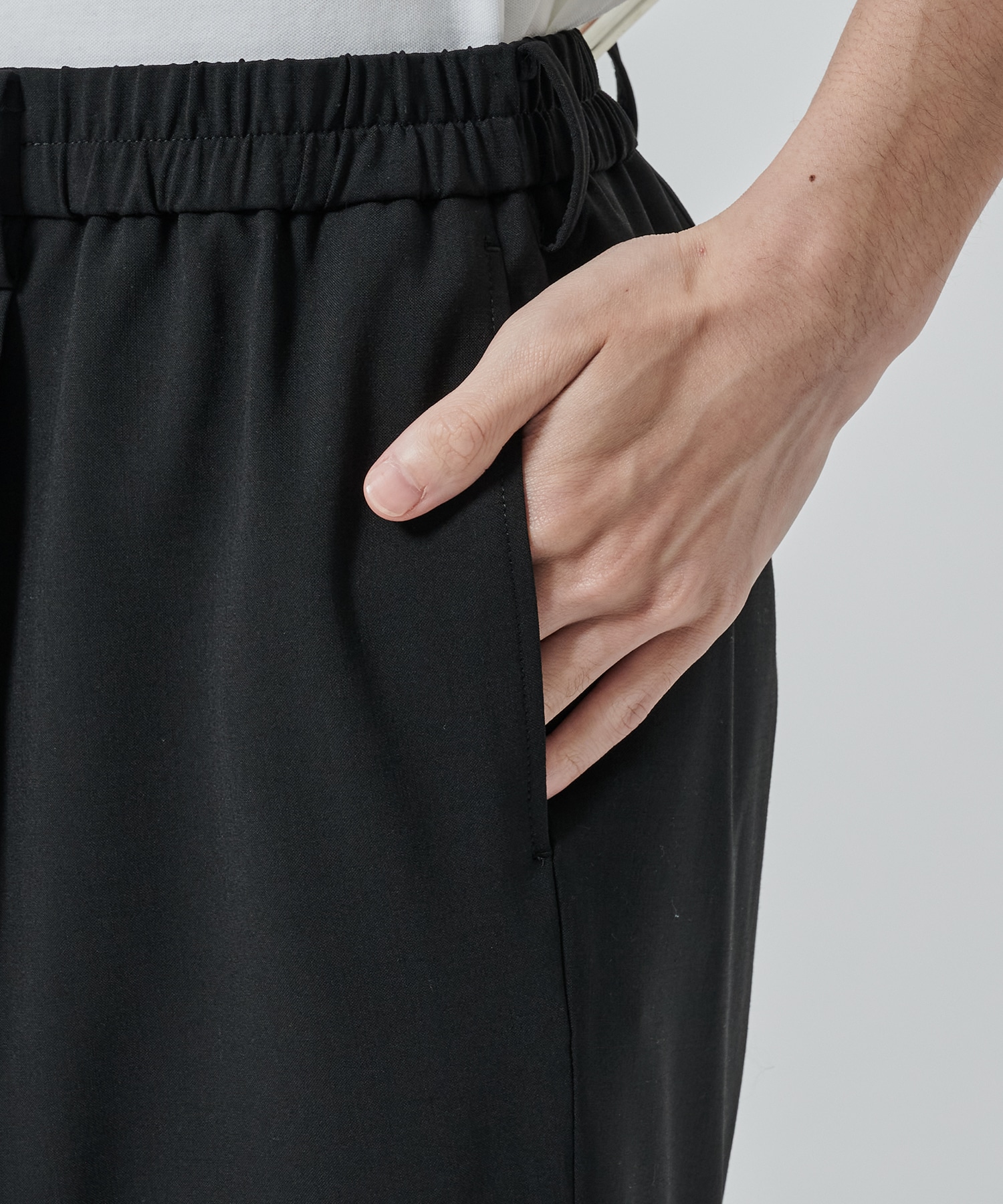 SUMMER WOOL TAPERED SLACKS STUDIOUS
