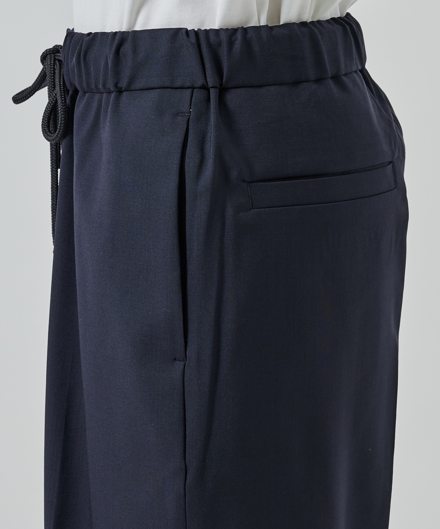 FLAT TAPERED EASY SHORTS MARKAWARE/marka