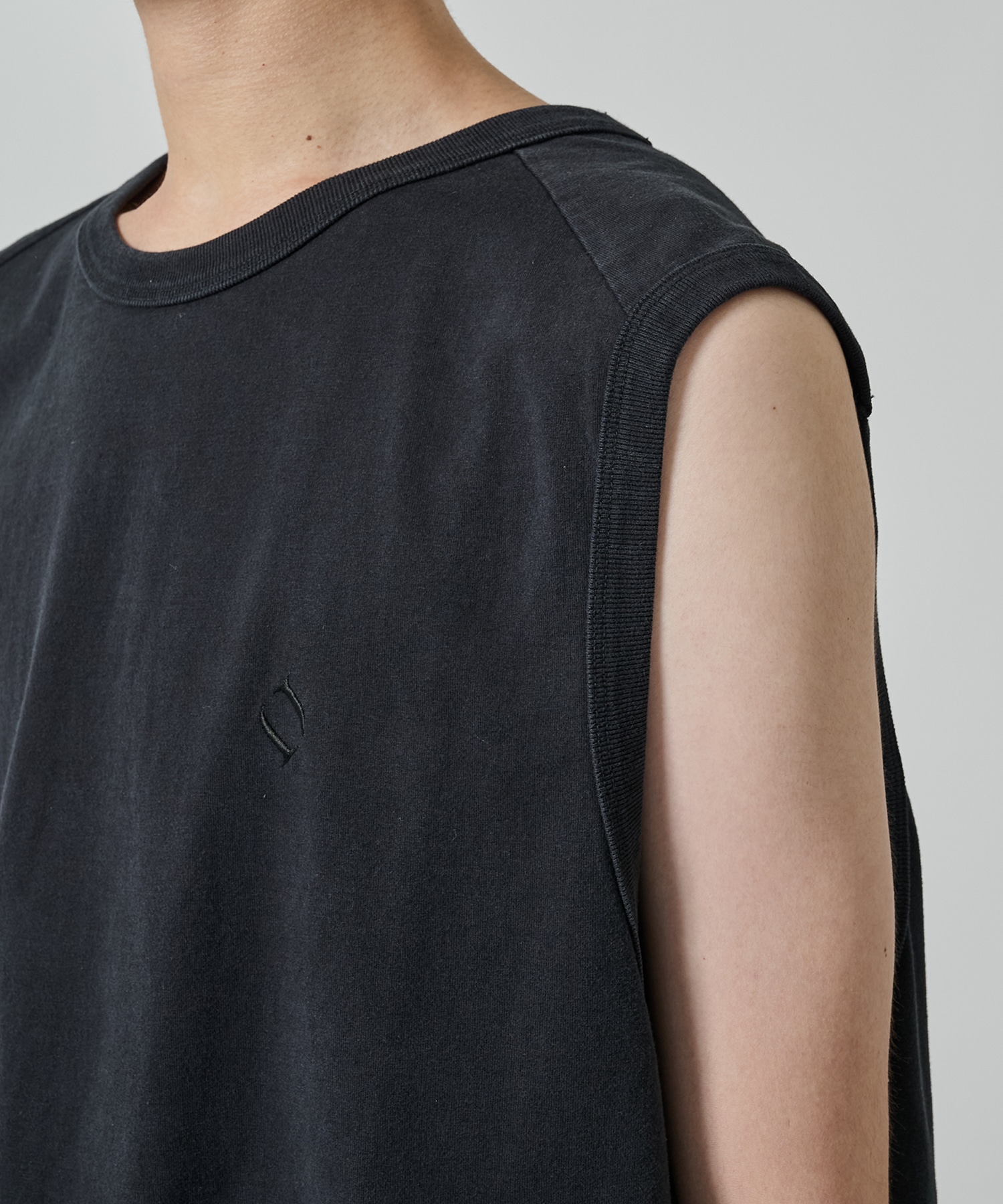 〈別注〉NO SLEEVE JUHA