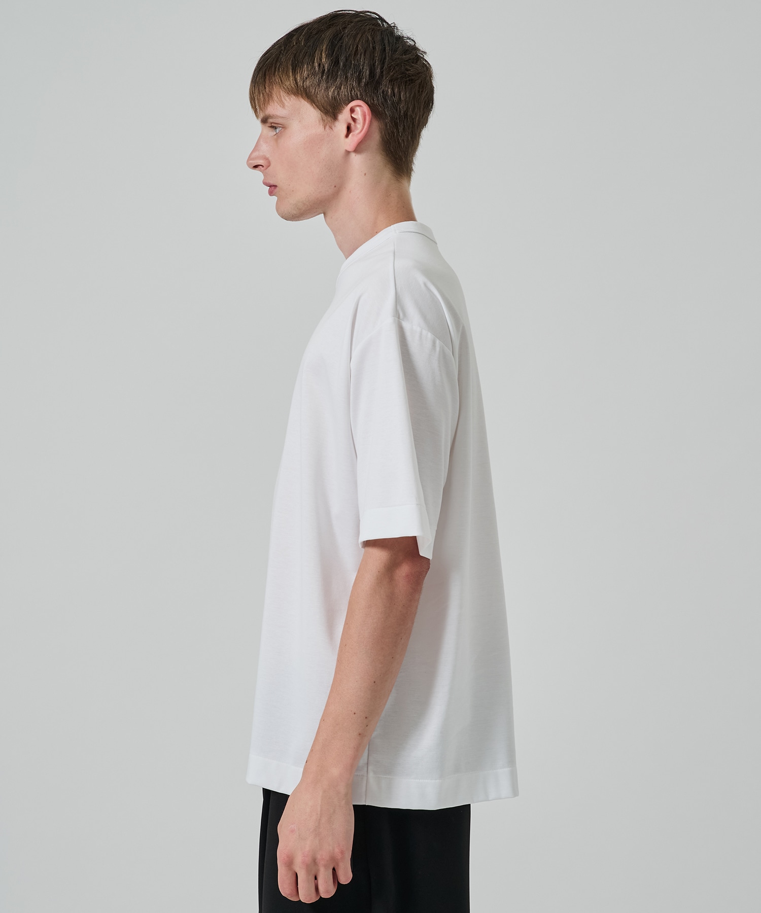 32G ロイヤルクール リラックスTシャツ STUDIOUS