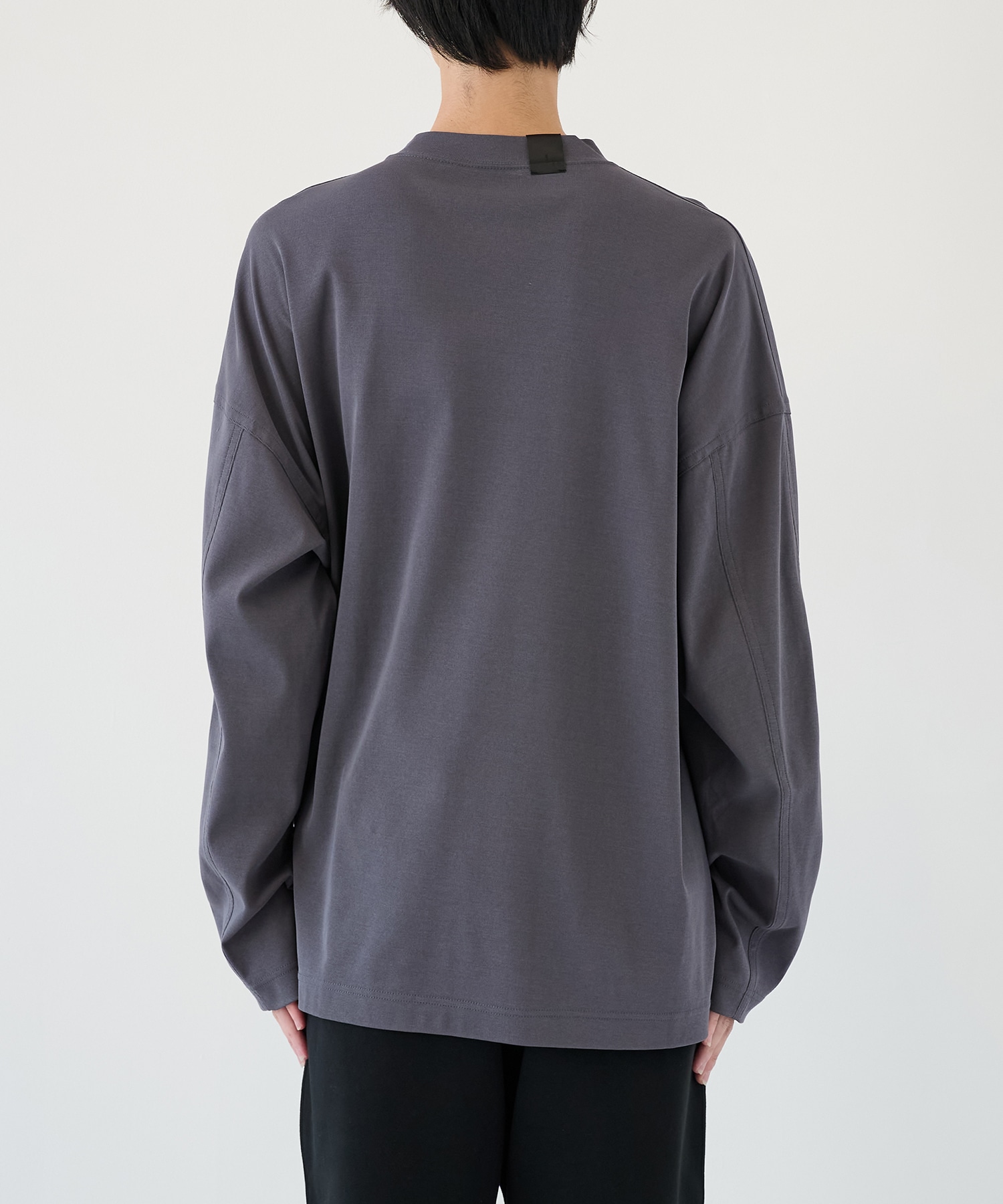 2252-CS07-033 L/S TEE N.HOOLYWOOD