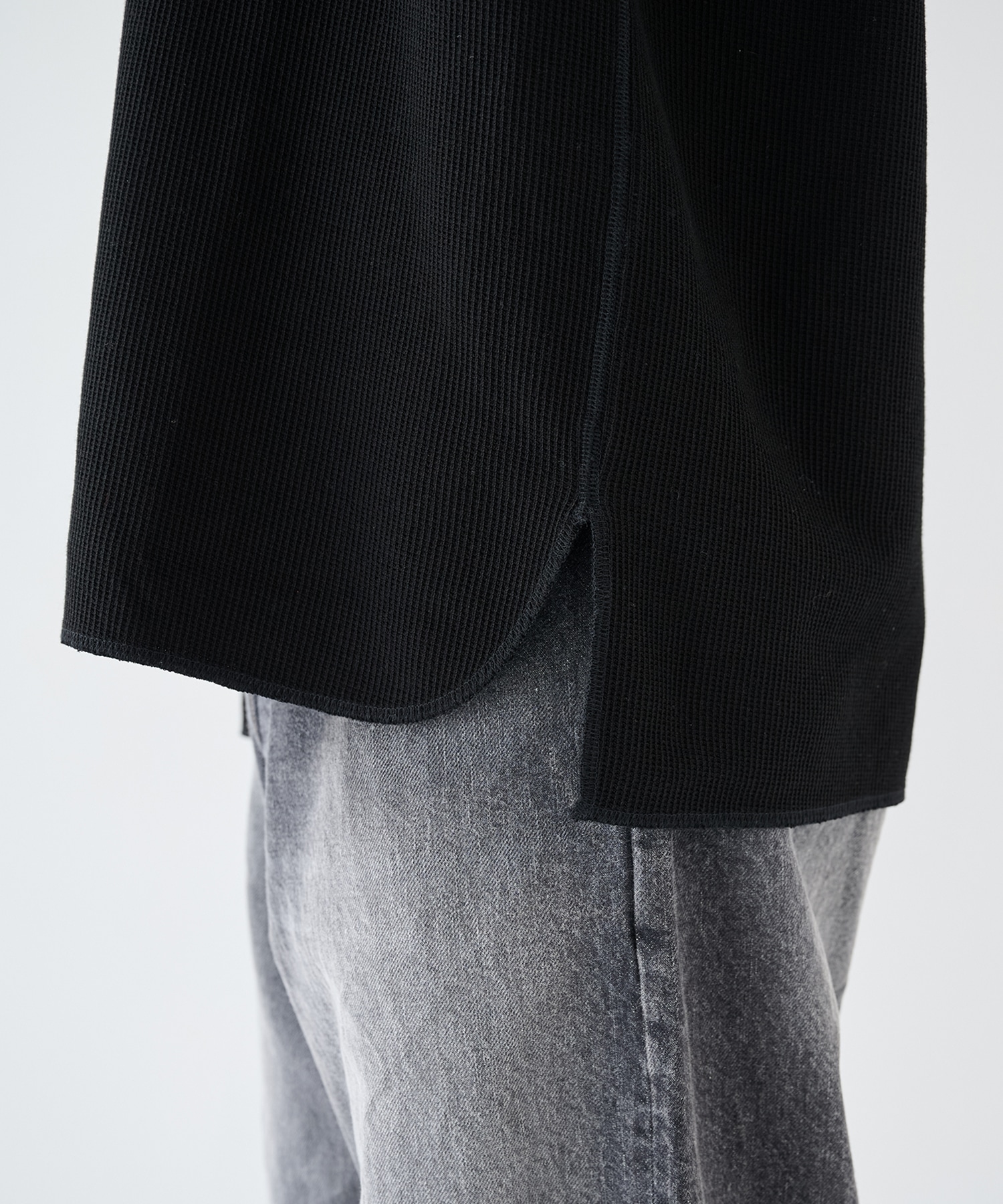 Rough&Smooth Thermal Over NeckL/S blurhms