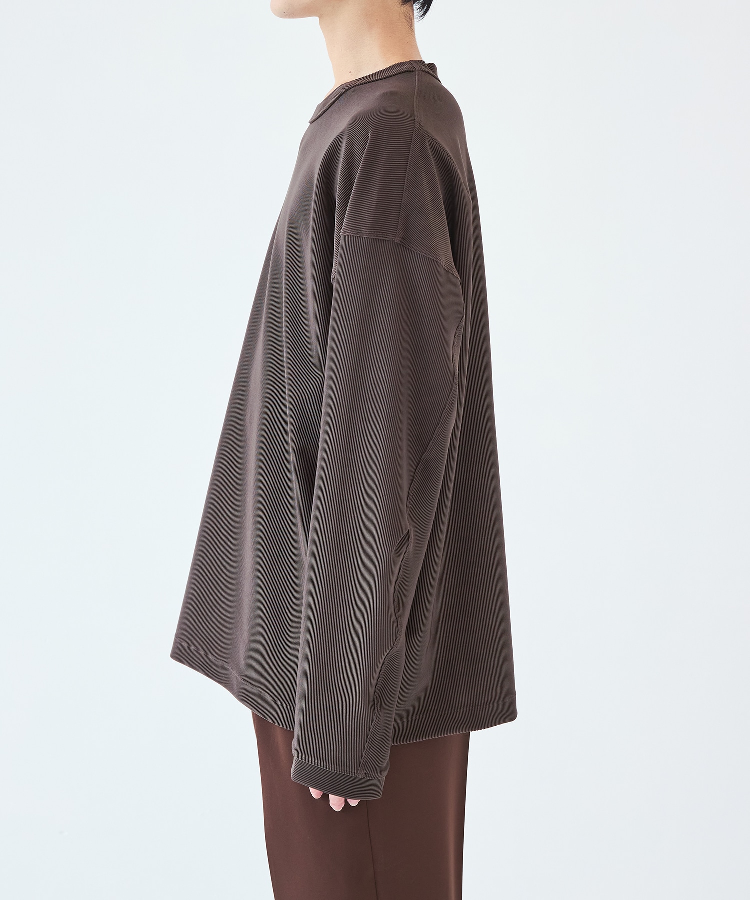 ナロープリーツスウェット STUDIOUS