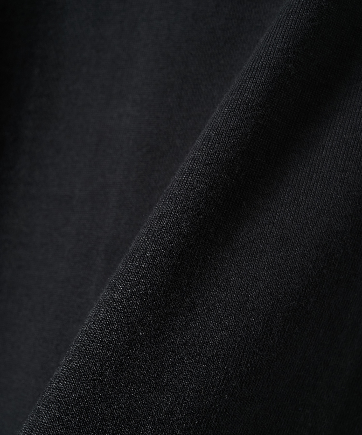 HUGE SWEAT SHORT MARKAWARE/marka