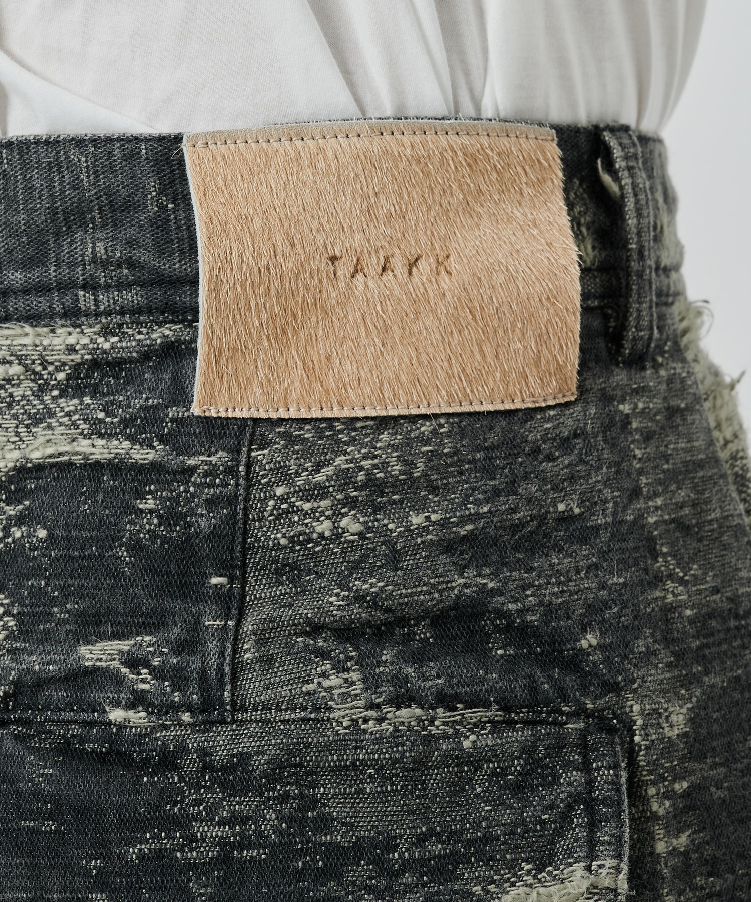 DESIGN TROUSERS TAAKK