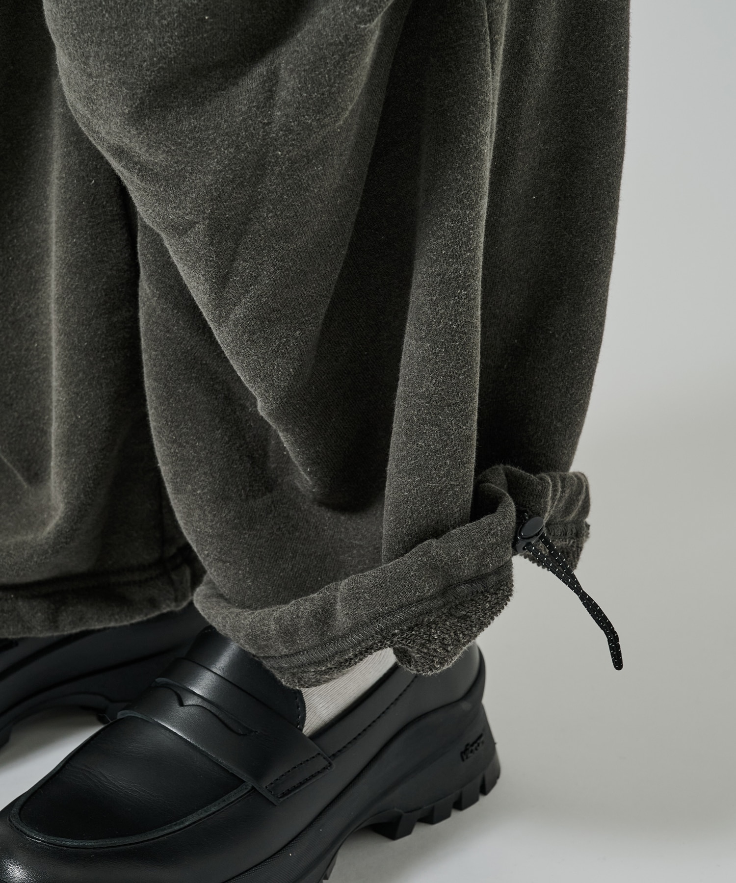 SWEAT PARACHUTE PANTS JieDa