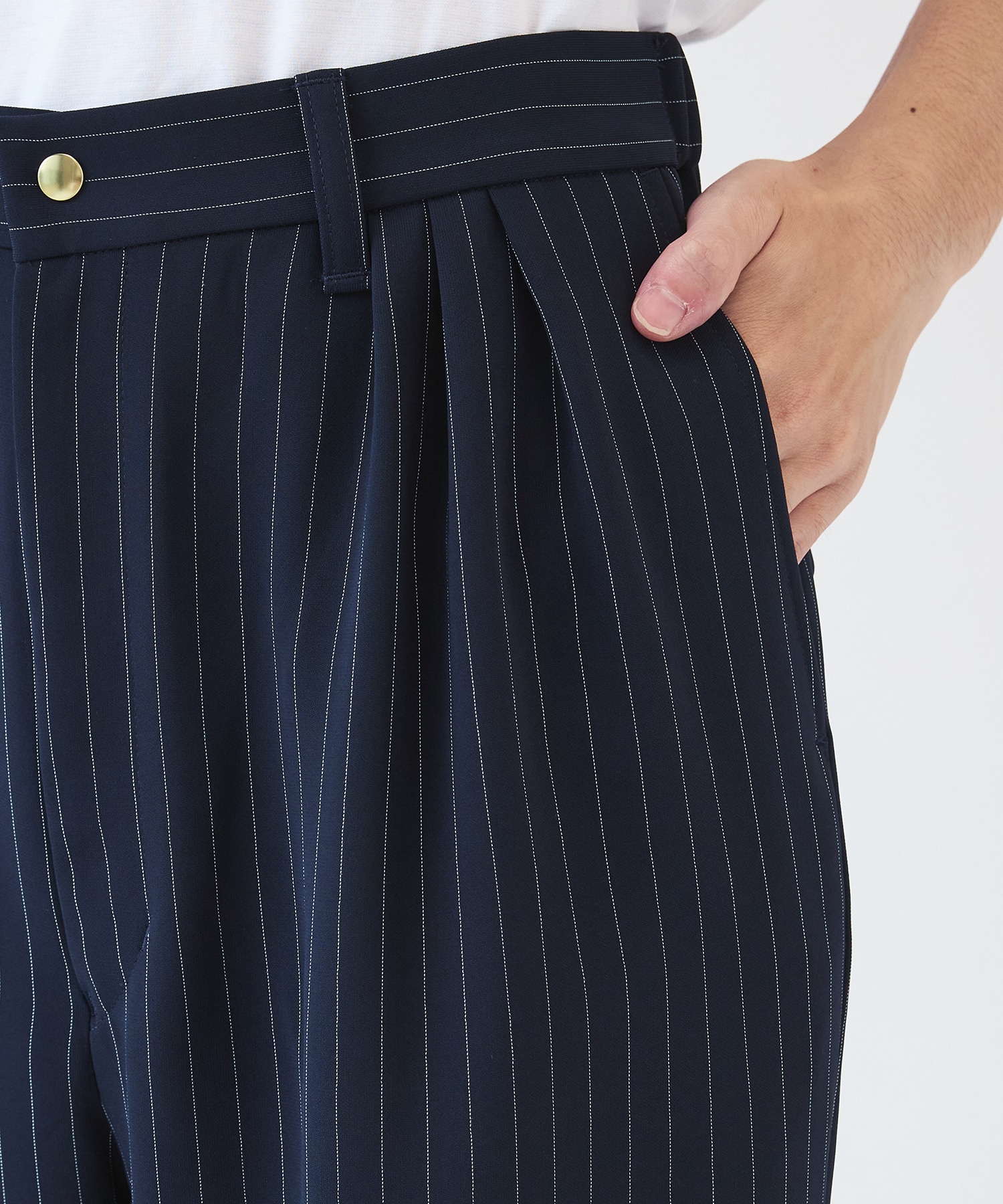 Stripe Double Cloth 3Tuck Semi Wide Pants CULLNI