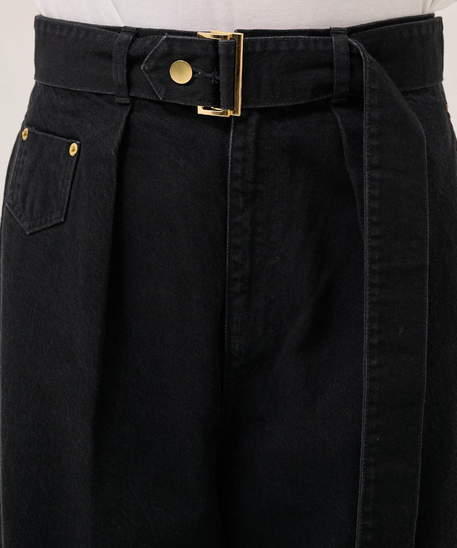 Barrel 1Tuck Wide Denim Pants with Long Belt CULLNI