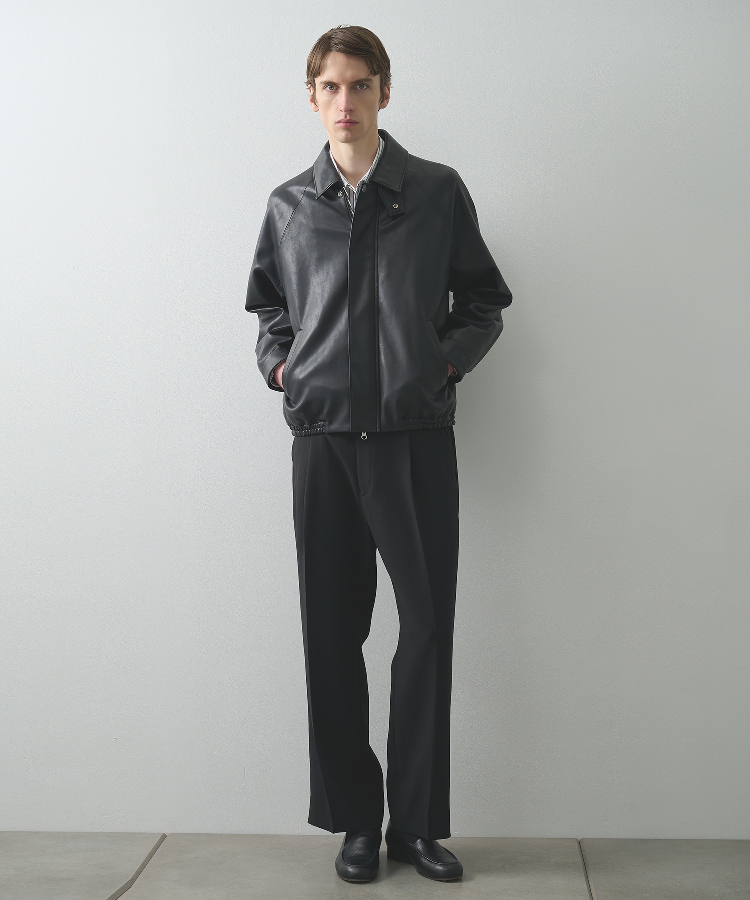 ドリームテックストレートスラックス STUDIOUS