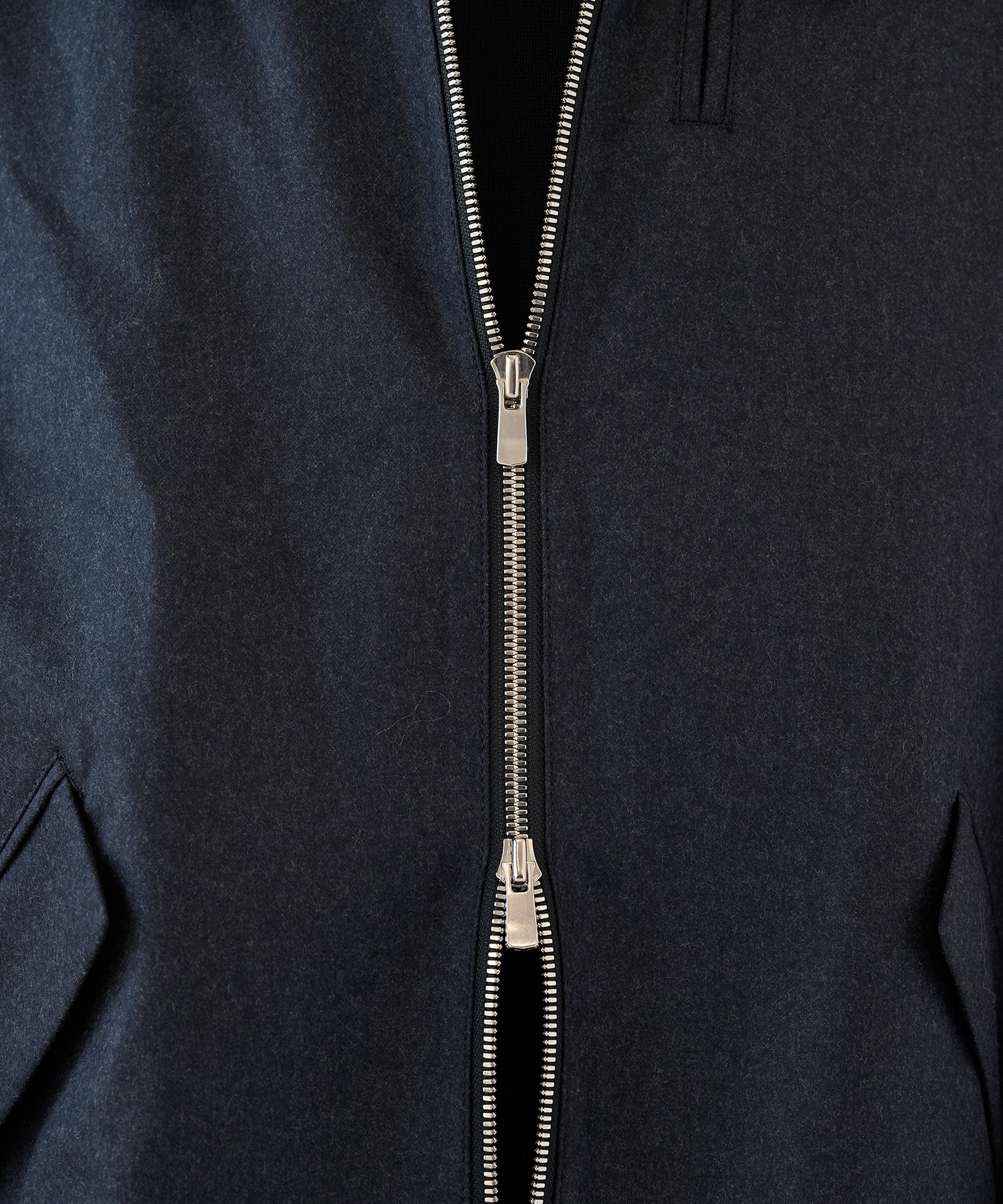 2/72強圧縮フラノ　ブルゾン SHAREEF